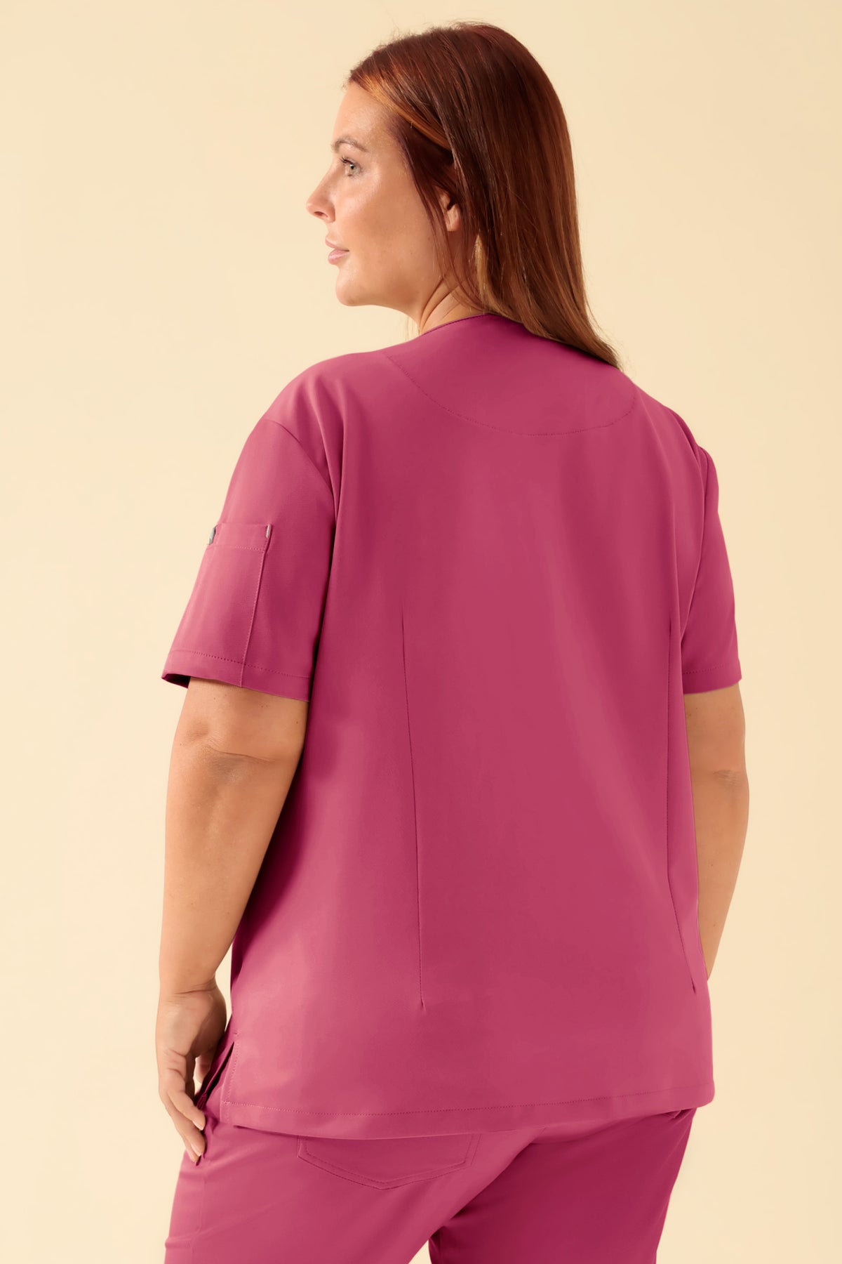 KAERE oversteektuniek dames - V-hals oud rose, Achterzijde view Het model is 173 cm lang en draagt maat XL