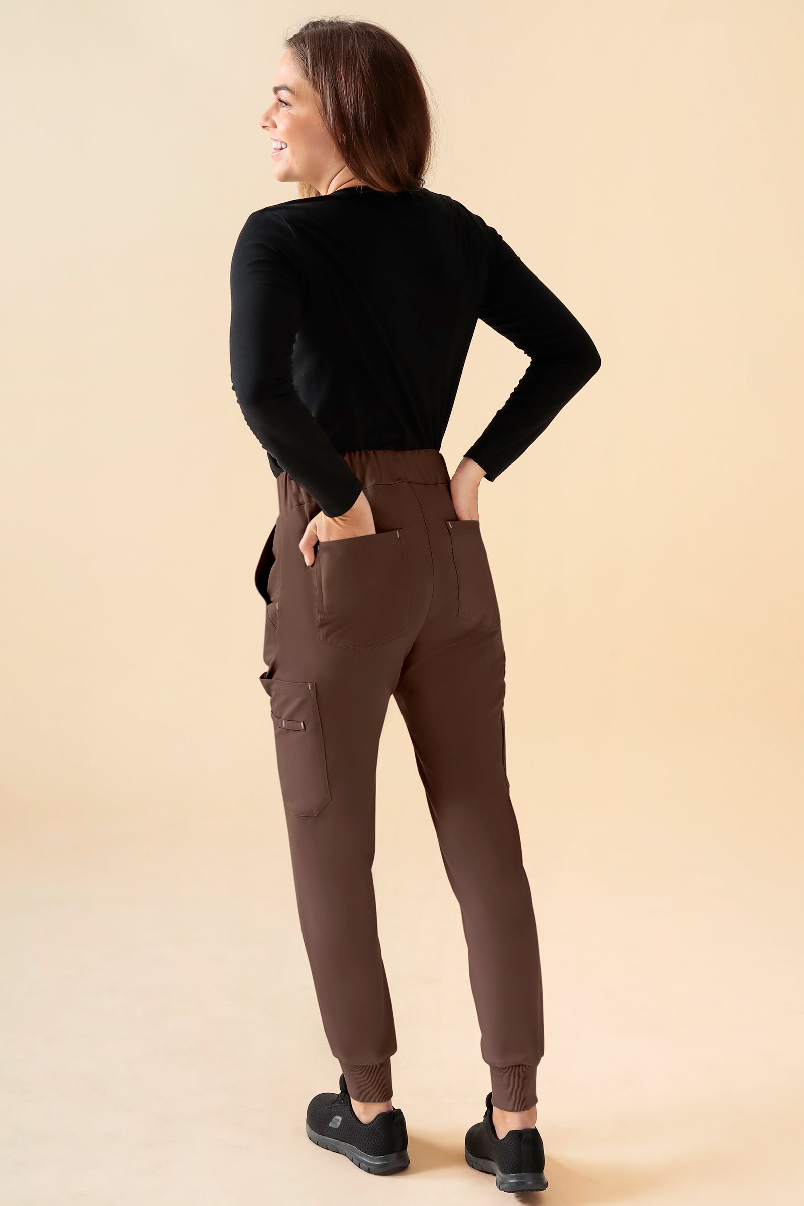 KAERE broek dames -zoom met boord korte maat coffee