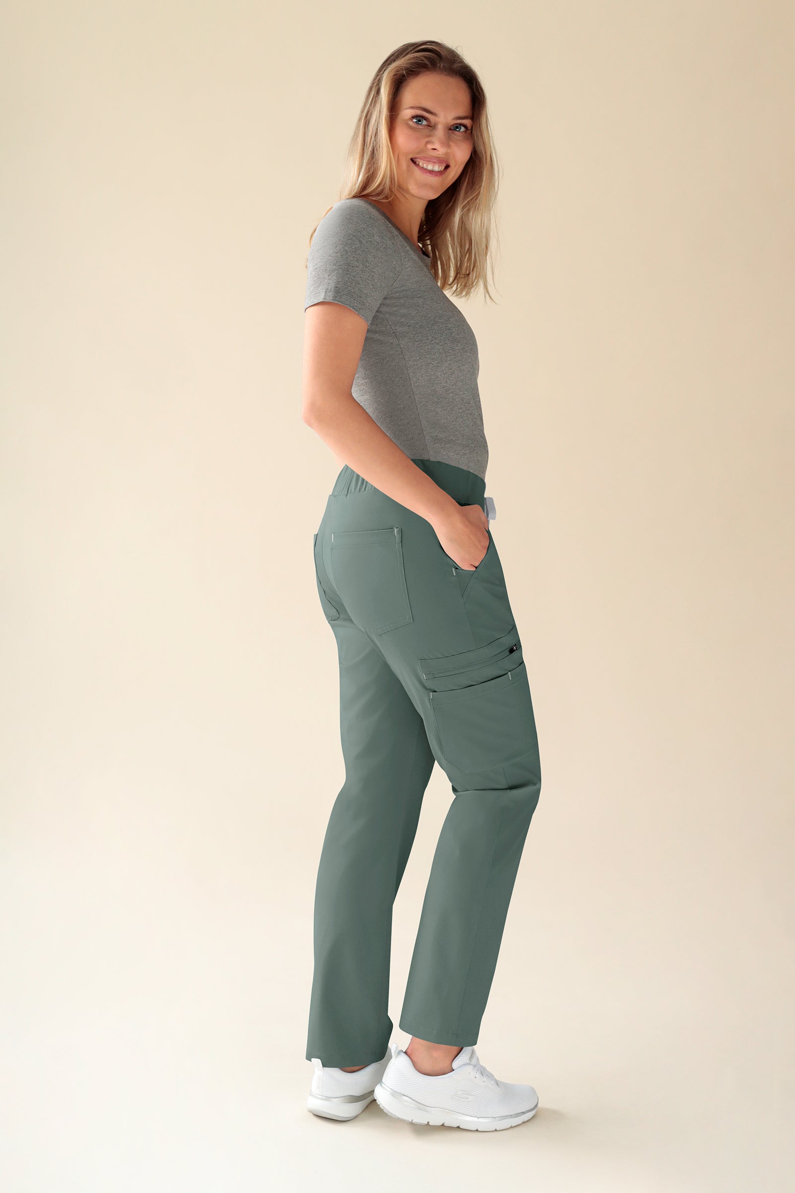 KAERE broek dames - korte maat met beenzak donkergroen