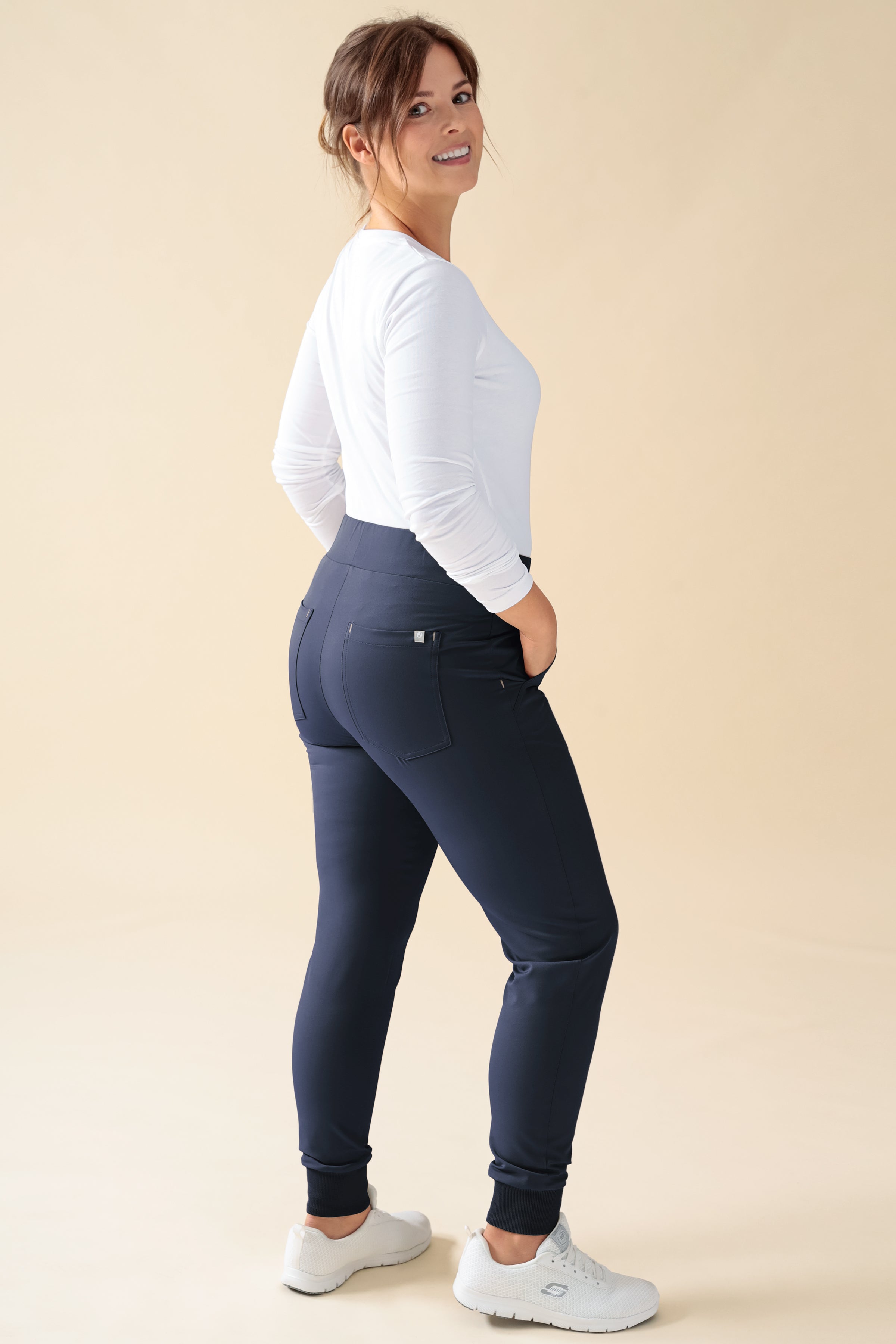 KAERE broek dames - zoom met elastische boord korte maat zonder beenzak navy