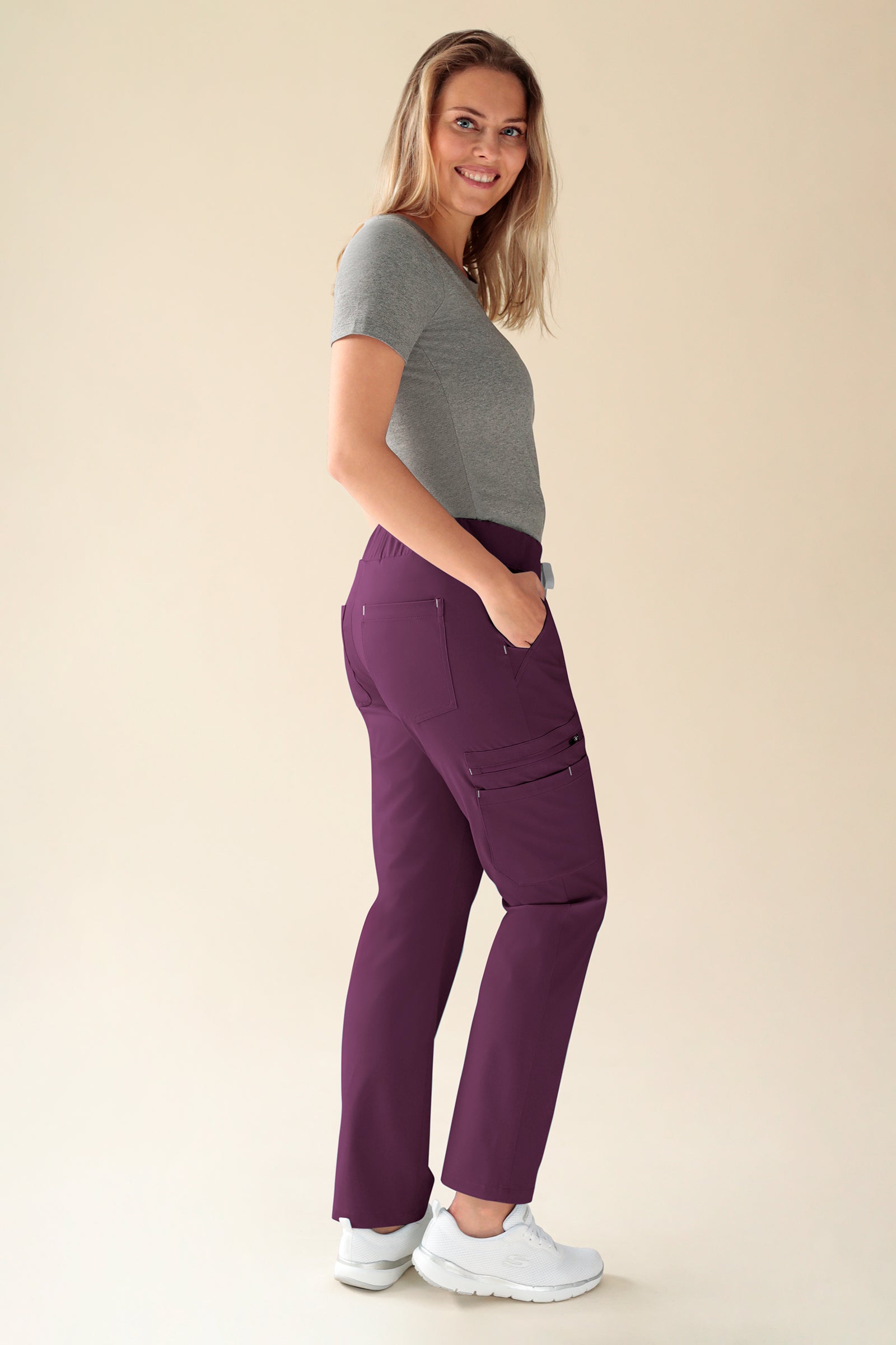 KAERE broek dames - korte maat met beenzak pruimen