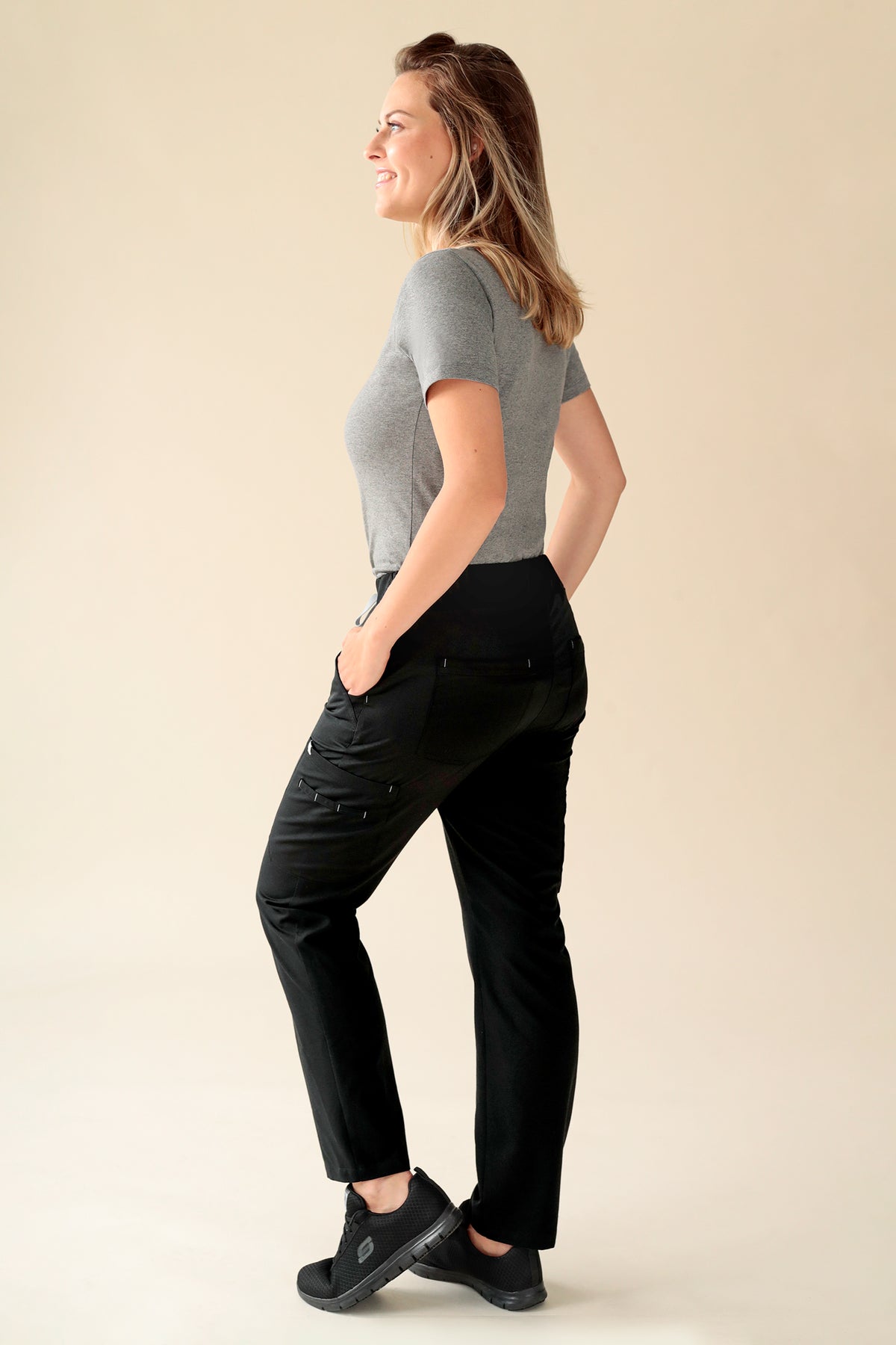 KAERE broek dames - korte maat met beenzak zwart