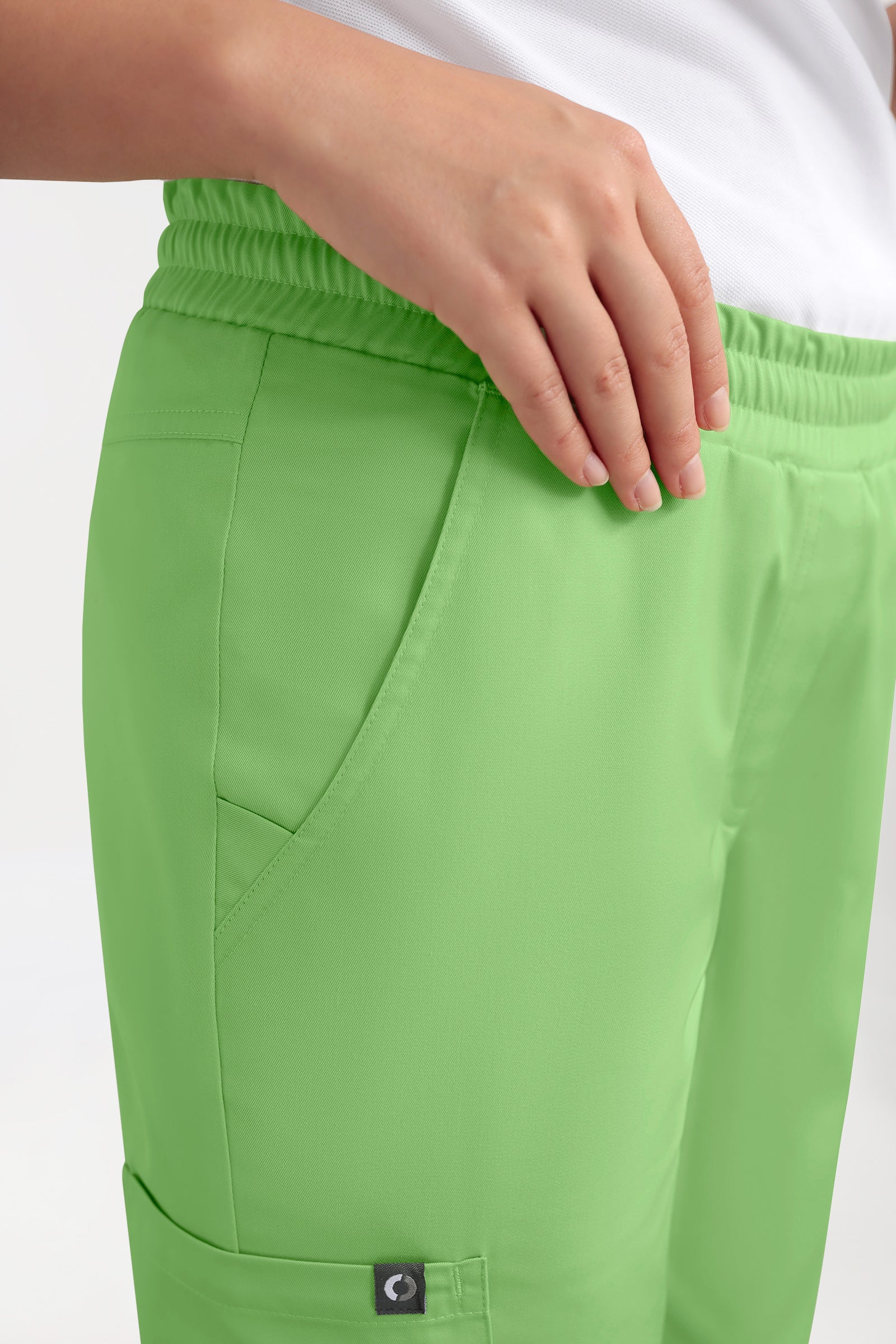 CORE cargo broek dames - joggingbroek style appelgroen