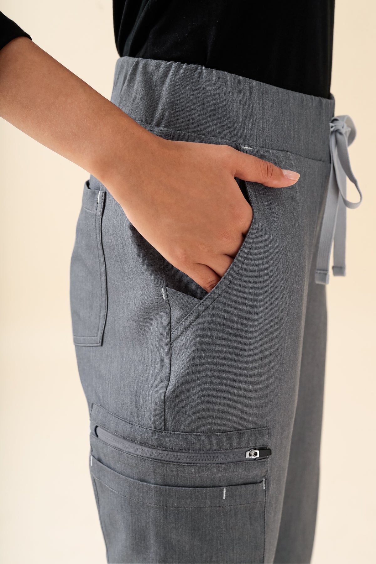 KAERE broek dames - zoom met elastische boord korte maat met beenzak grijs melange