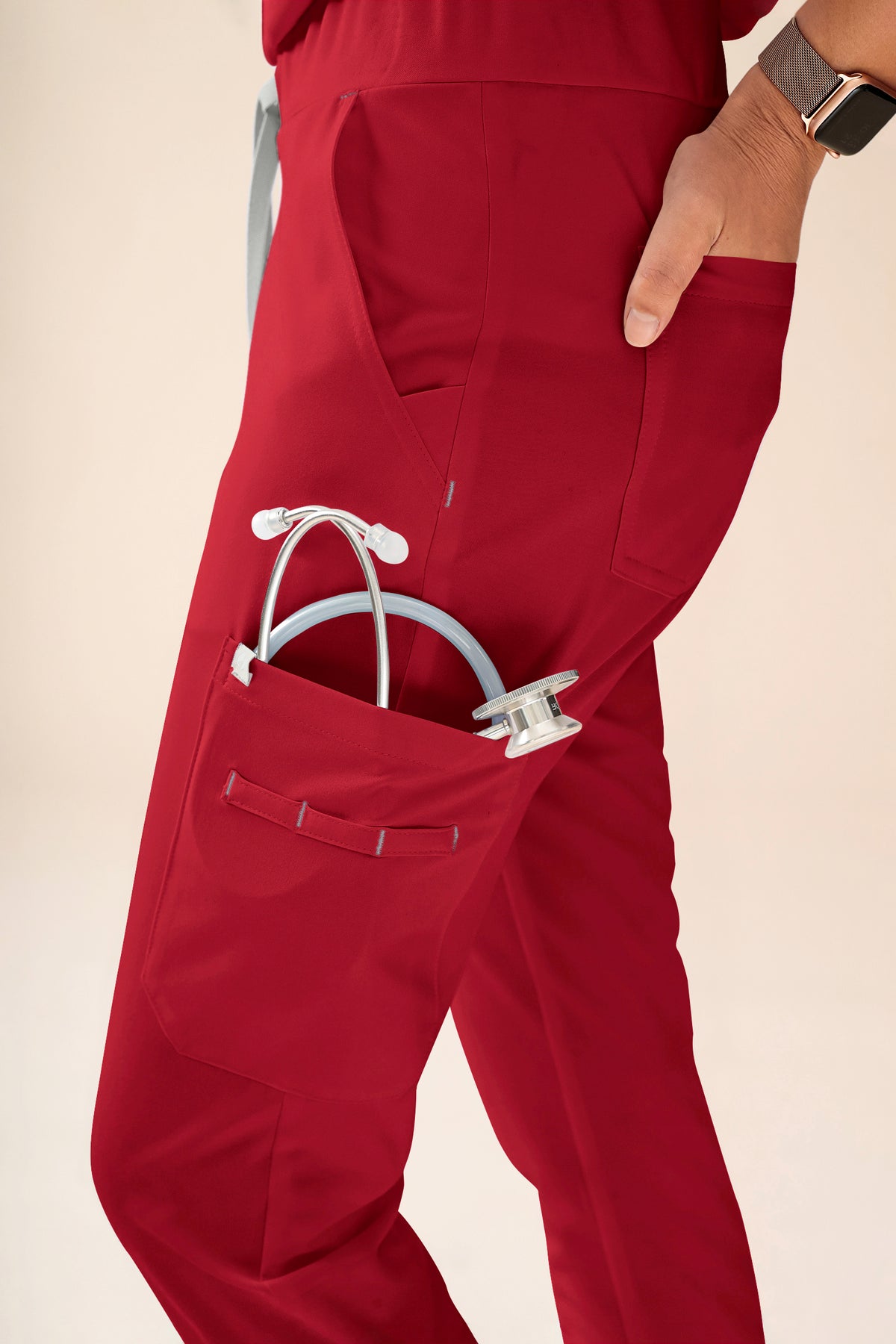 KAERE broek dames - zoom met elastische boord korte maat met beenzak rood