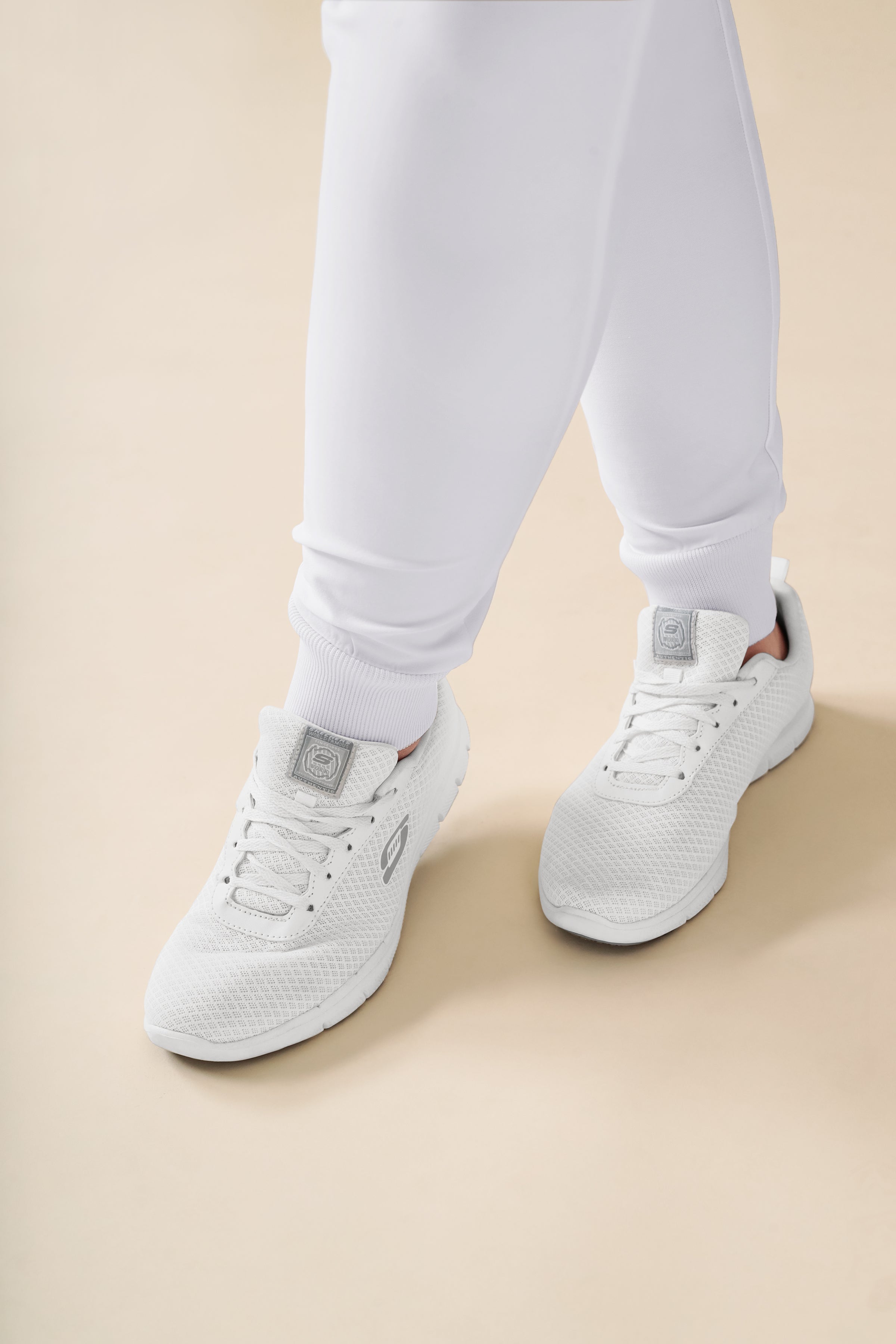 KAERE broek dames - zoom met elastische boord korte maat zonder beenzak wit
