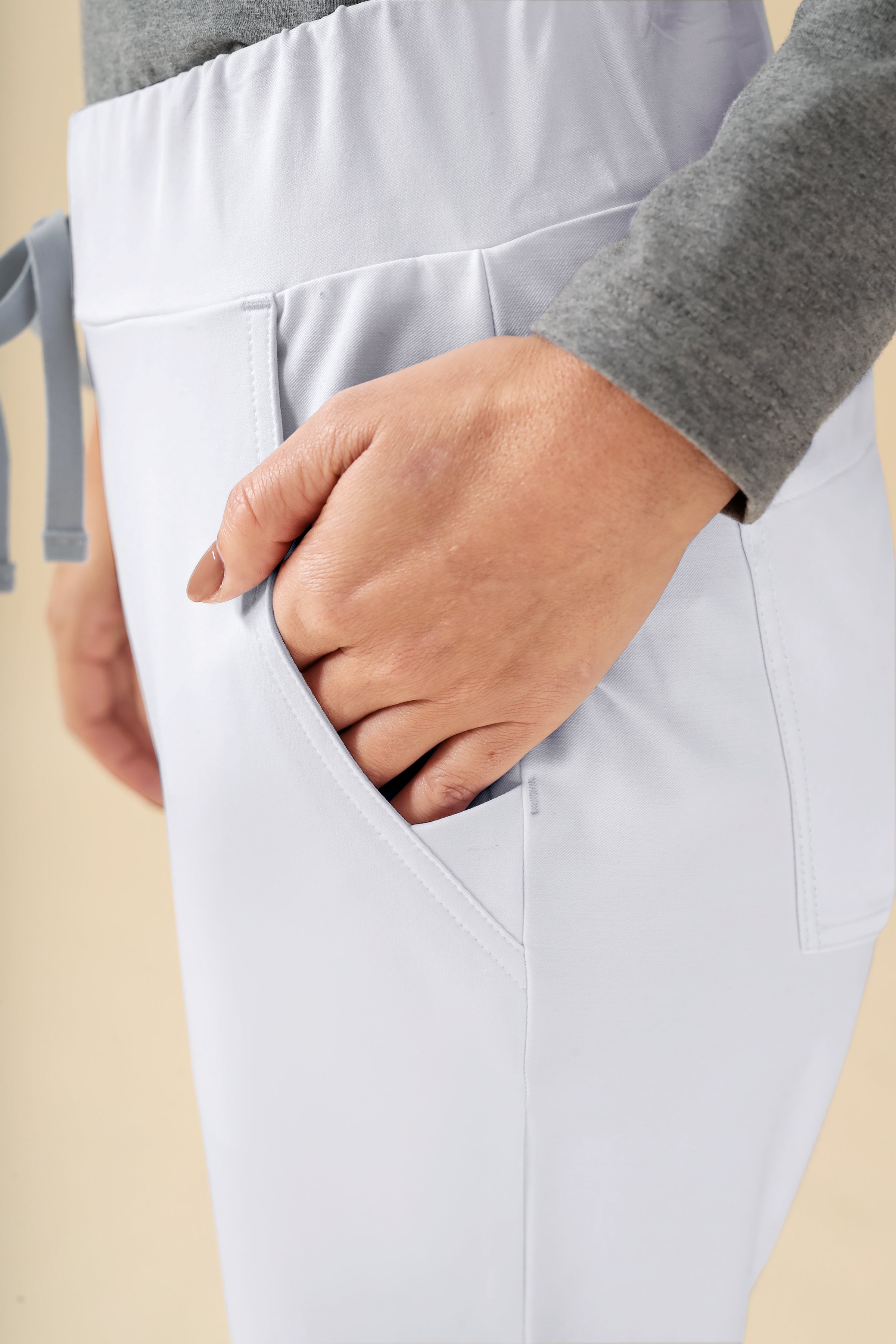 KAERE broek dames - korte maat zonder beenzak wit