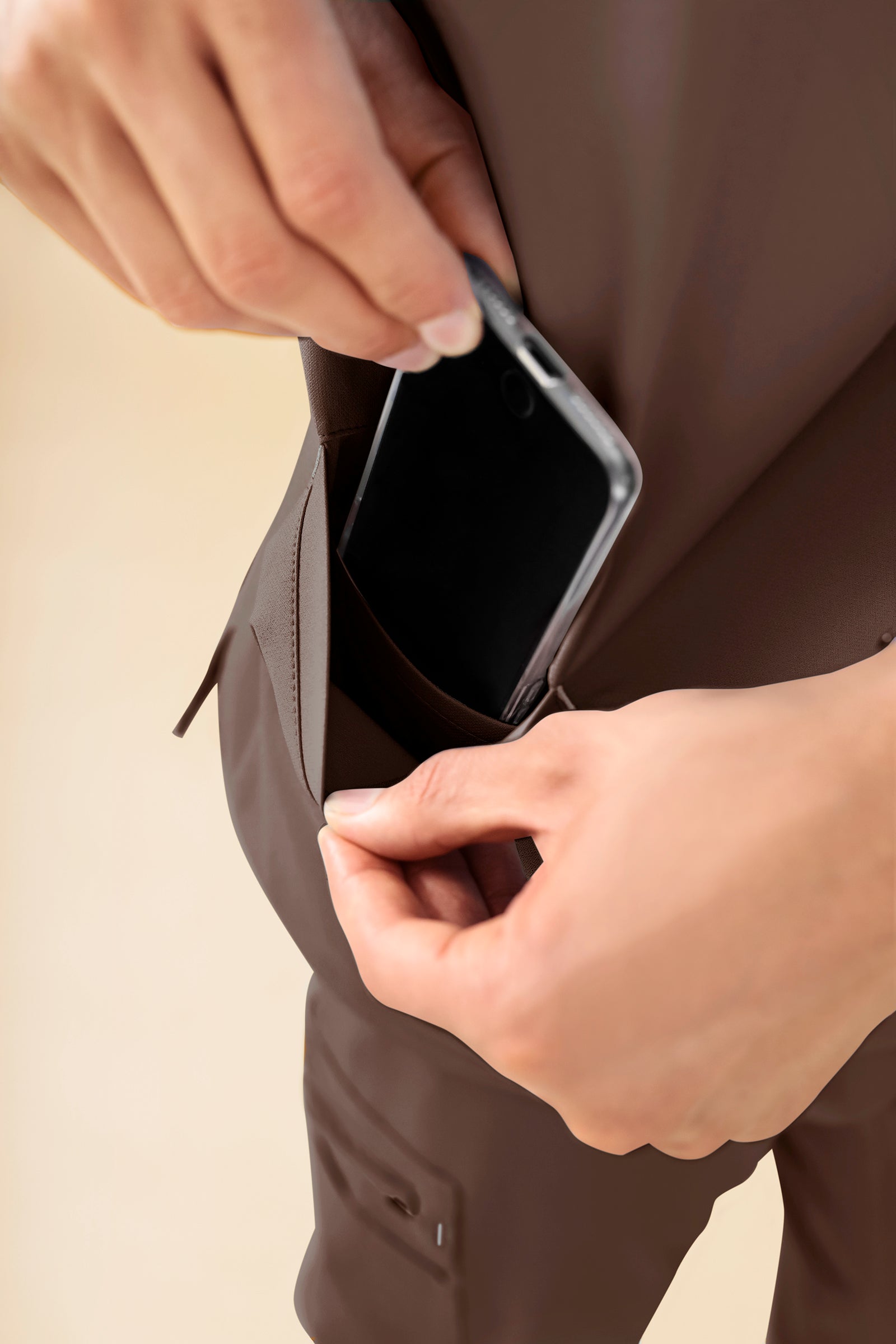 KAERE oversteektuniek heren - V-hals coffee