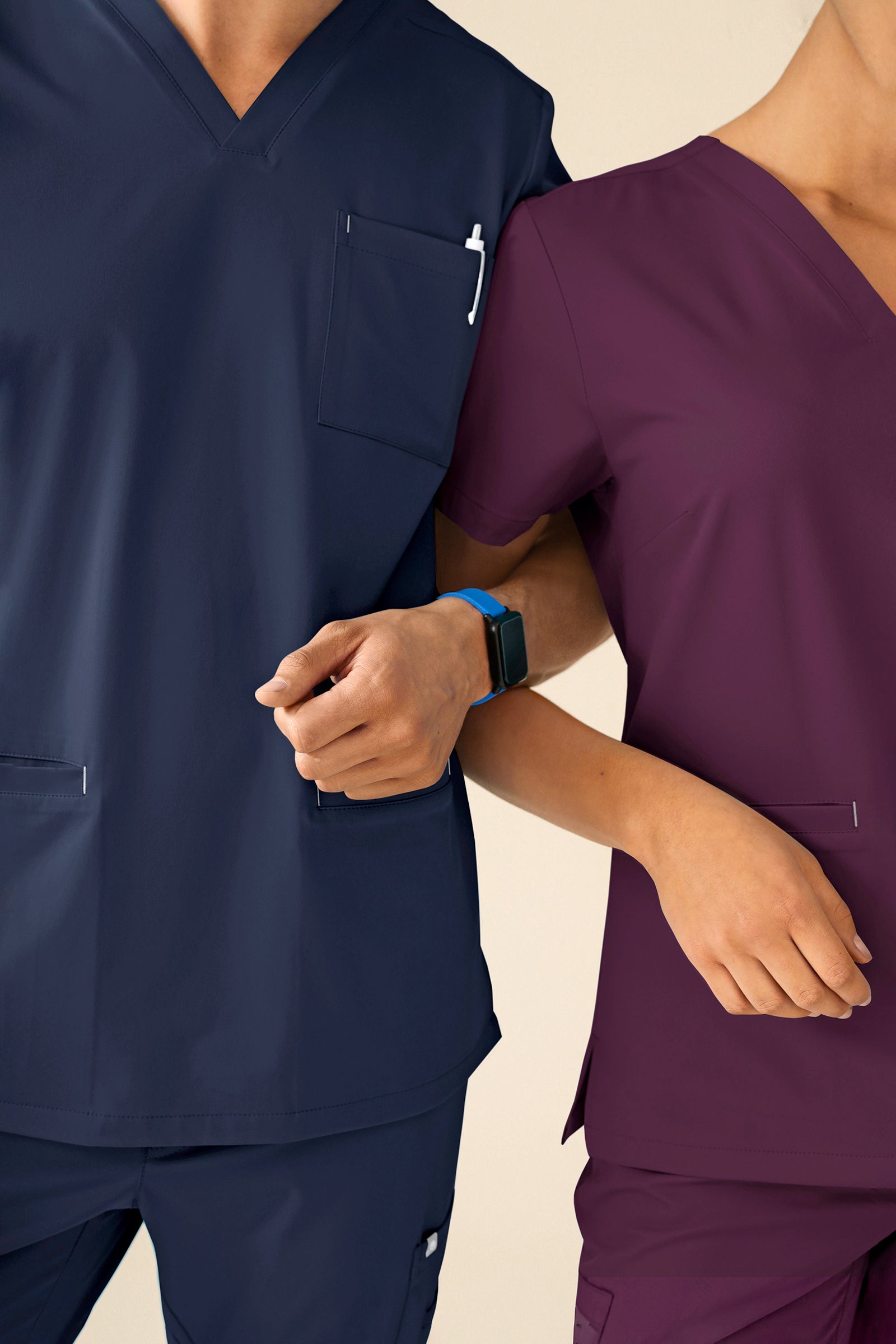 KAERE oversteektuniek heren - V-hals navy