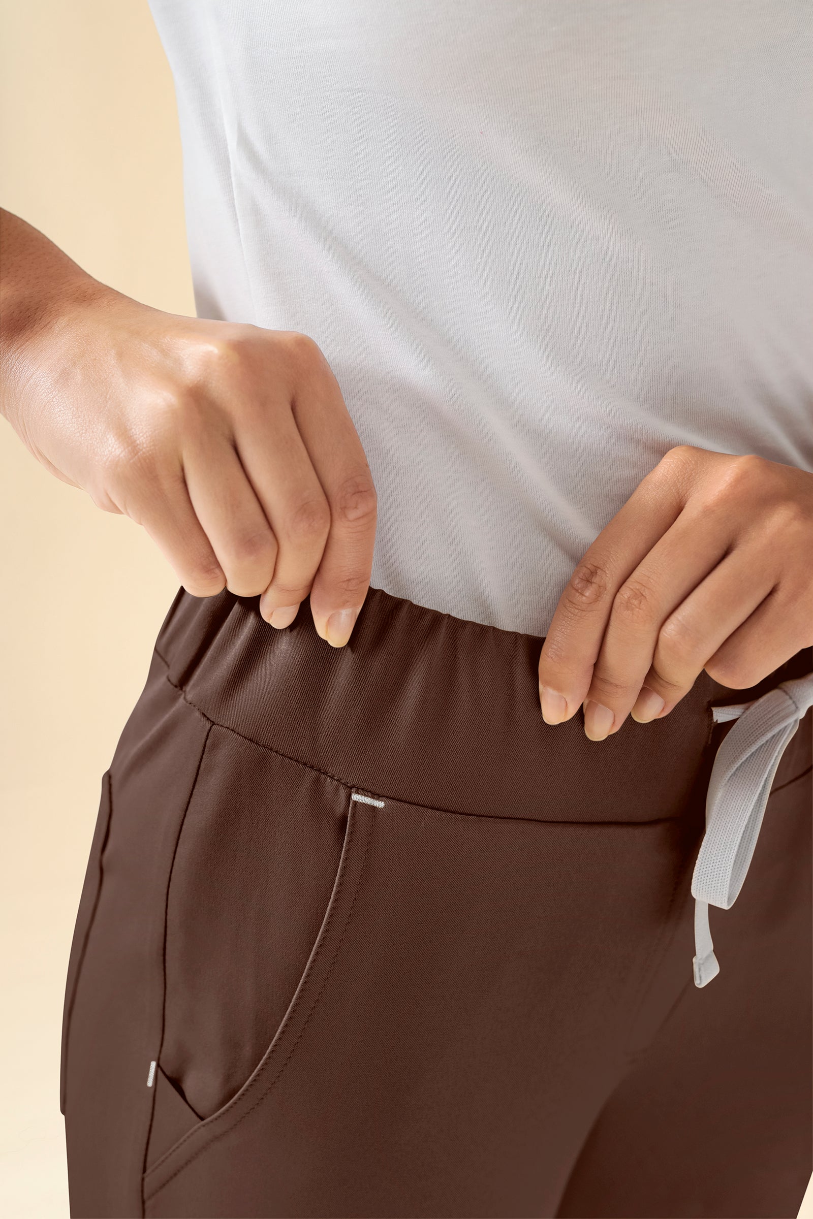 KAERE broek dames - zoom met elastische boord zonder beenzak coffee