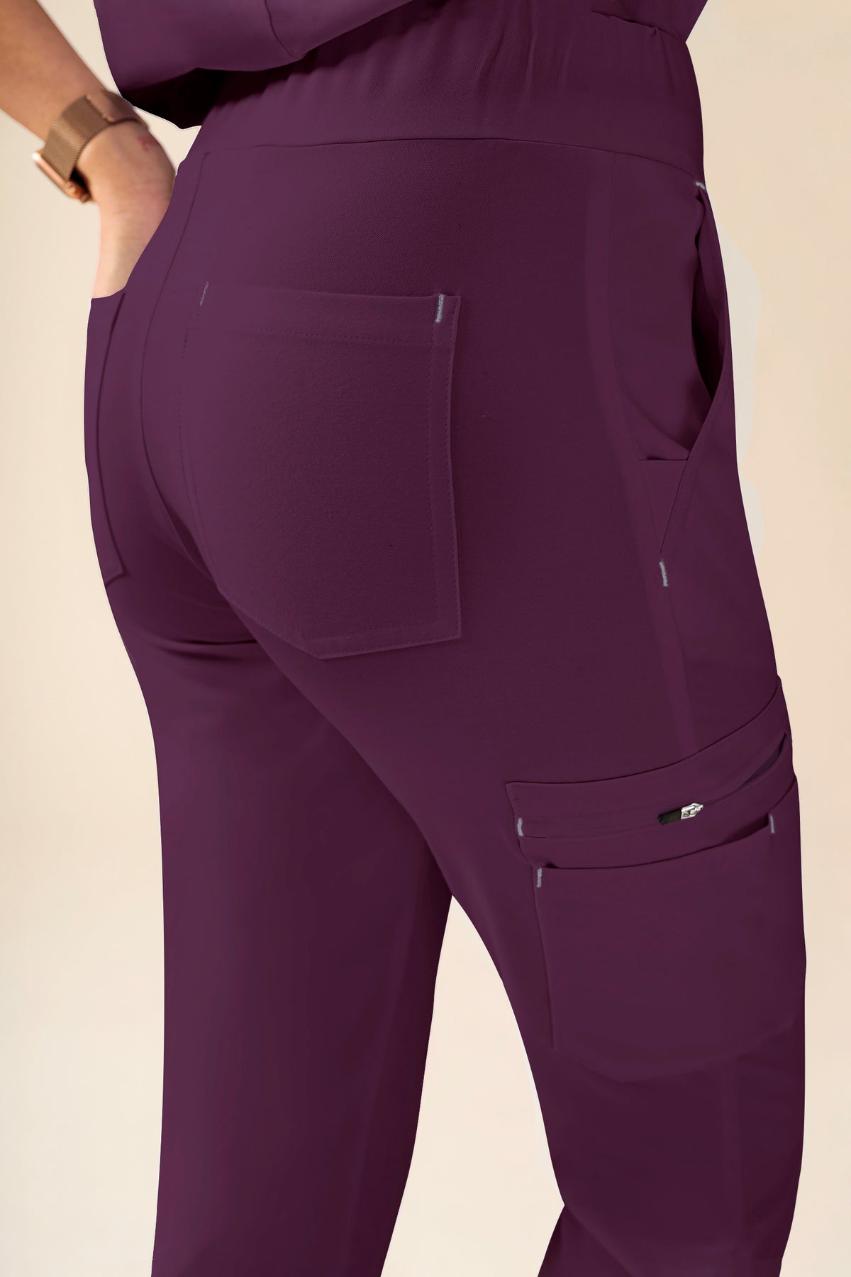 KAERE broek dames - zoom met elastische boord en beenzak pruimen