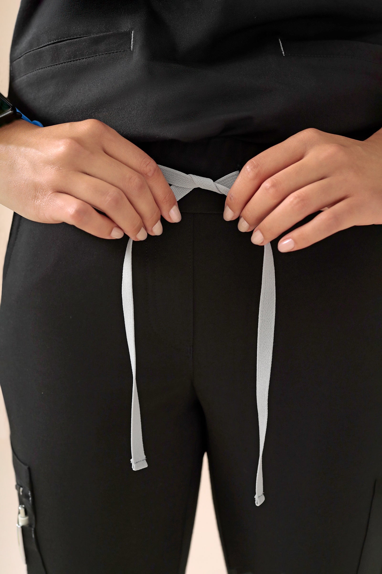 KAERE broek dames - zoom met elastische boord en beenzak zwart