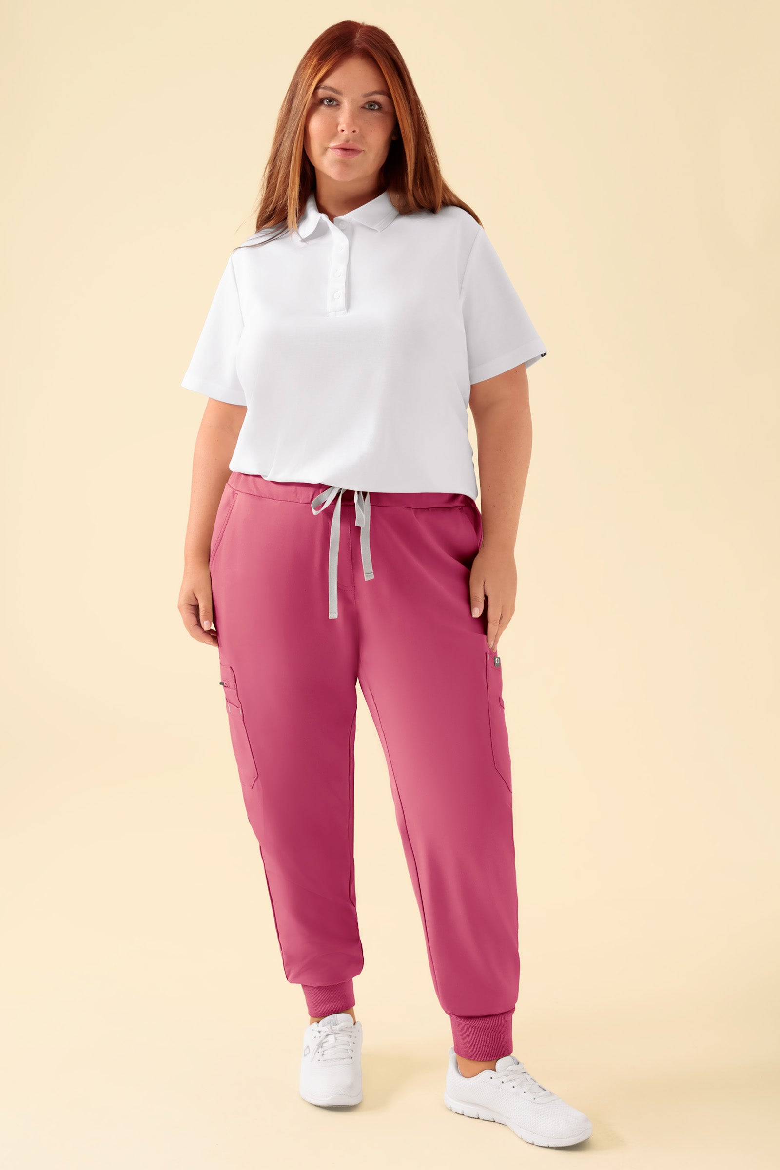 KAERE broek dames - zoom met elastische boord en beenzak oud rose, Voorzijde view Het model is 173 cm lang en draagt maat XL