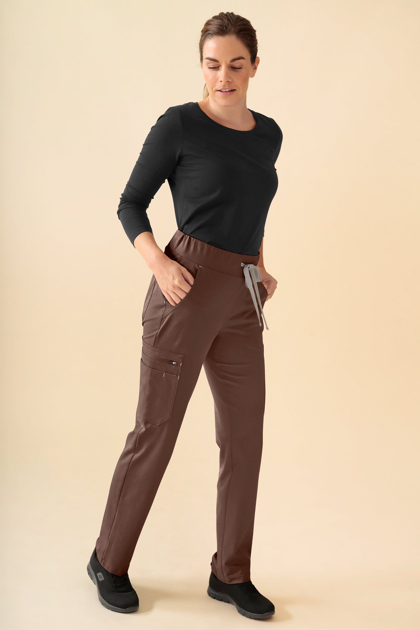 KAERE broek dames - korte maat met beenzak coffee