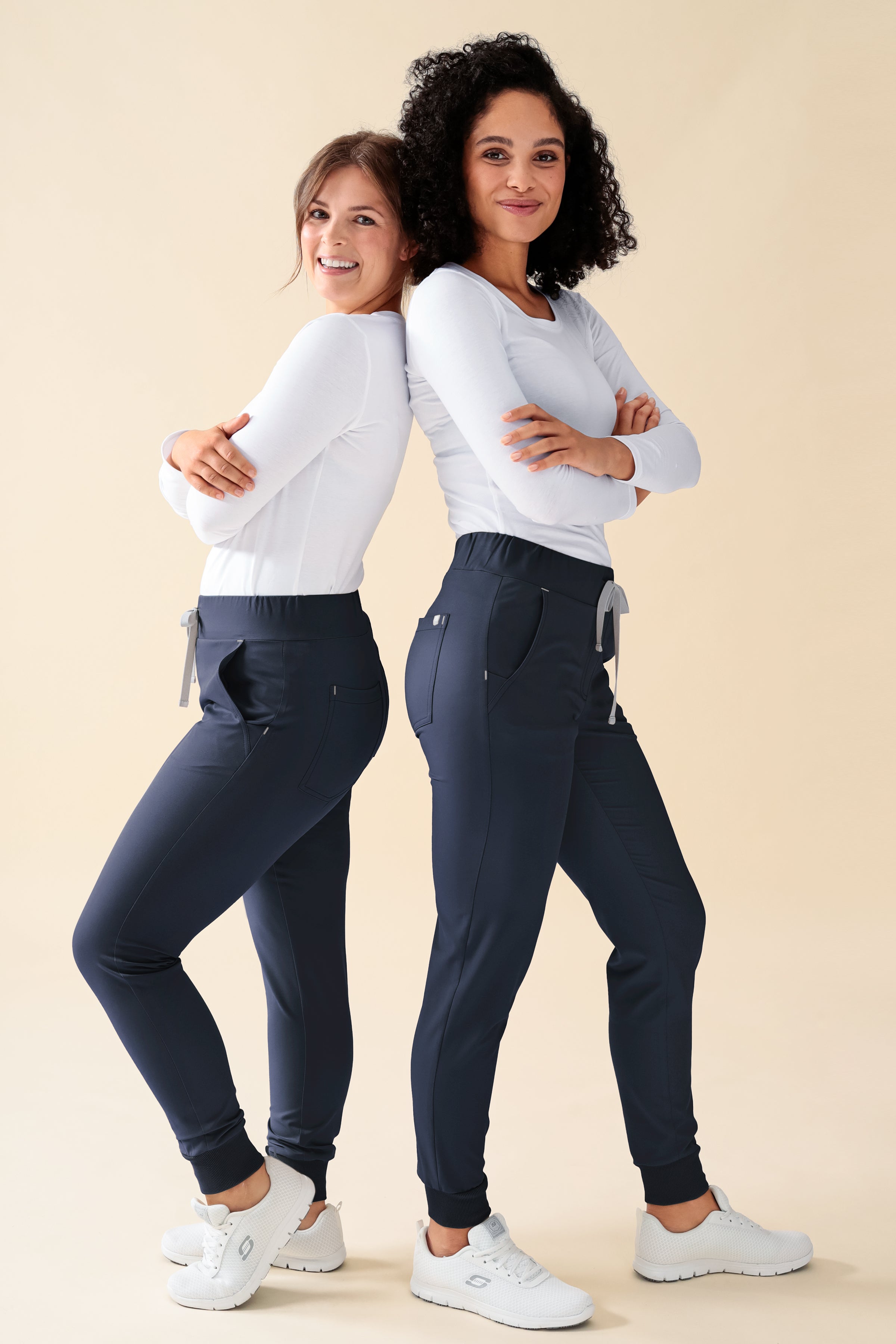 KAERE broek dames - zoom met elastische boord korte maat zonder beenzak navy