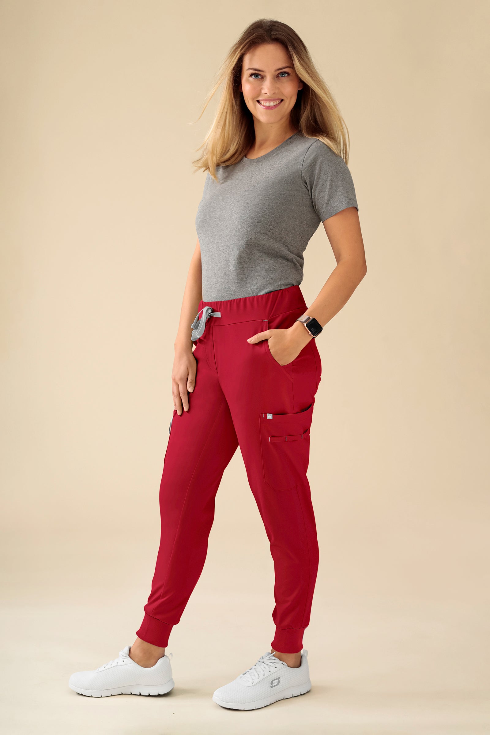 KAERE broek dames - zoom met elastische boord korte maat met beenzak rood