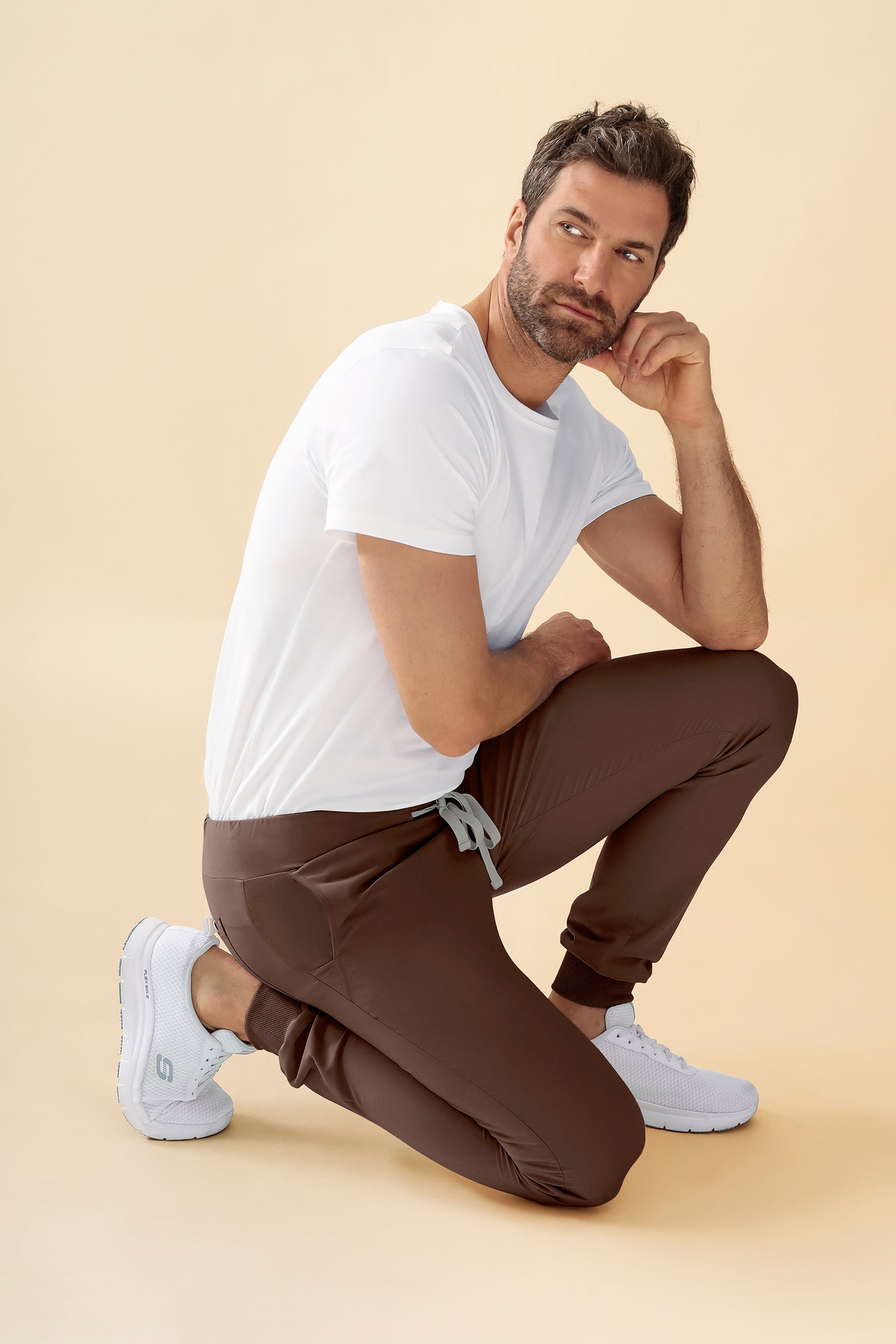 KAERE broek heren - zoom met elastische boord zonder beenzak coffee