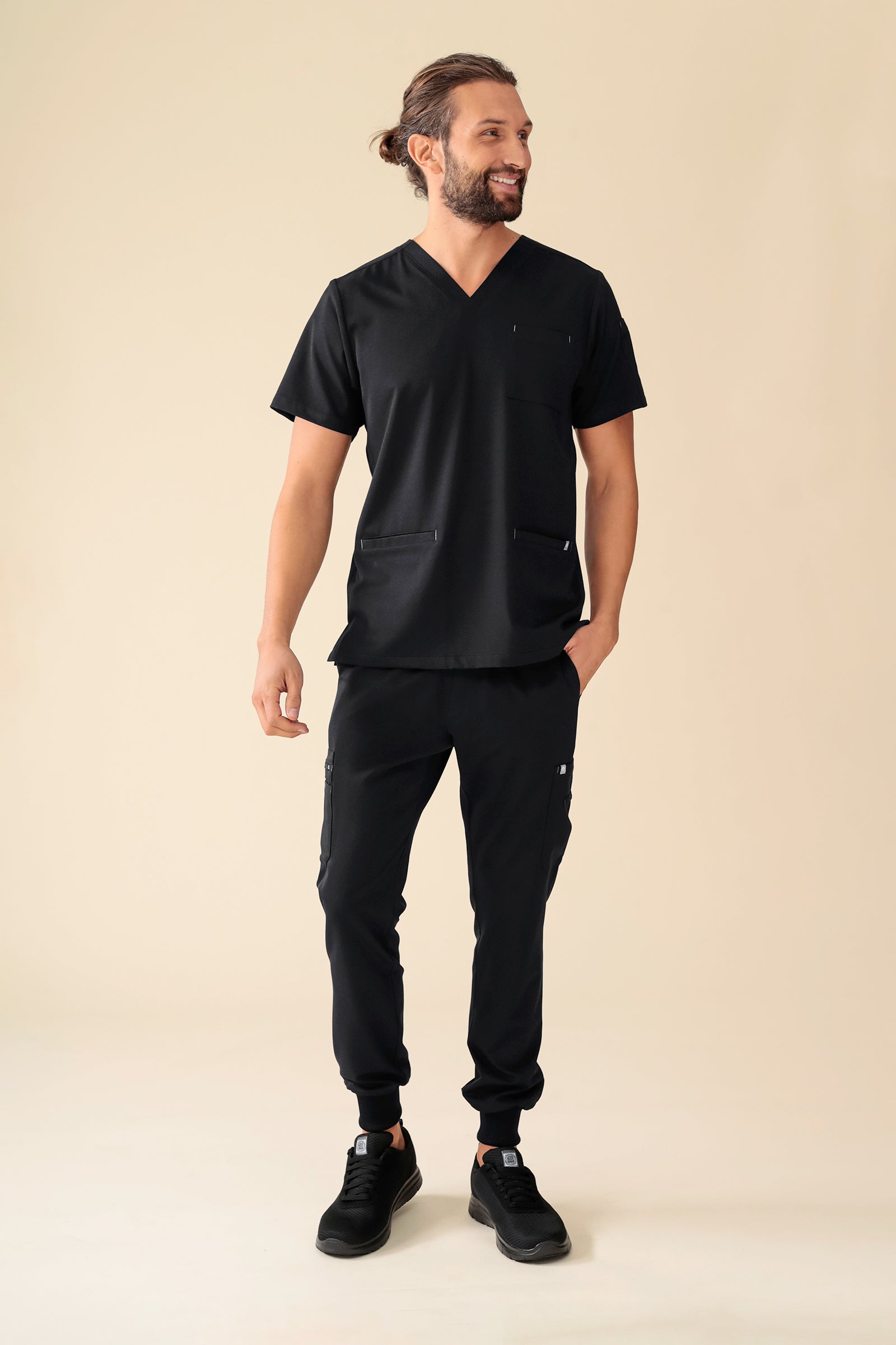 KAERE oversteektuniek heren - V-hals zwart