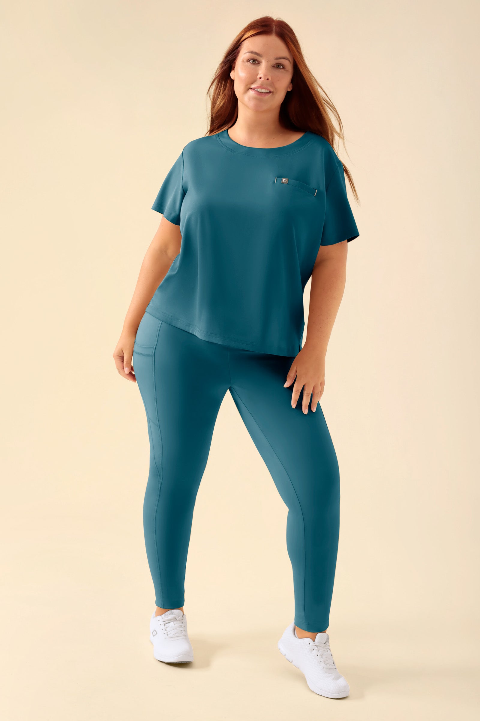KAERE Leggings dames - super elastisch petrol, Voorzijde view Het model is 173 cm lang en draagt maat XL