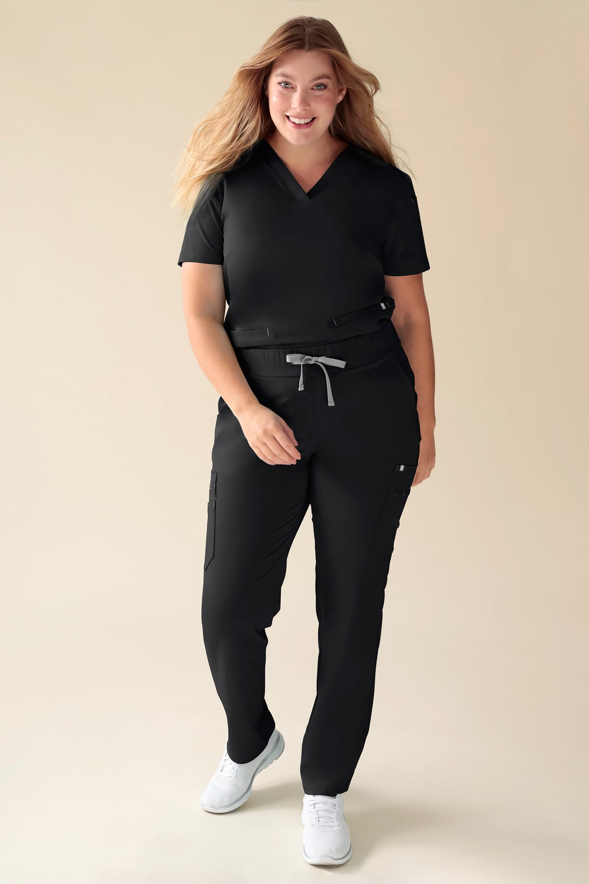 KAERE broek dames - met beenzak zwart, Voorzijde view Het model is 174 cm lang en draagt maat XL