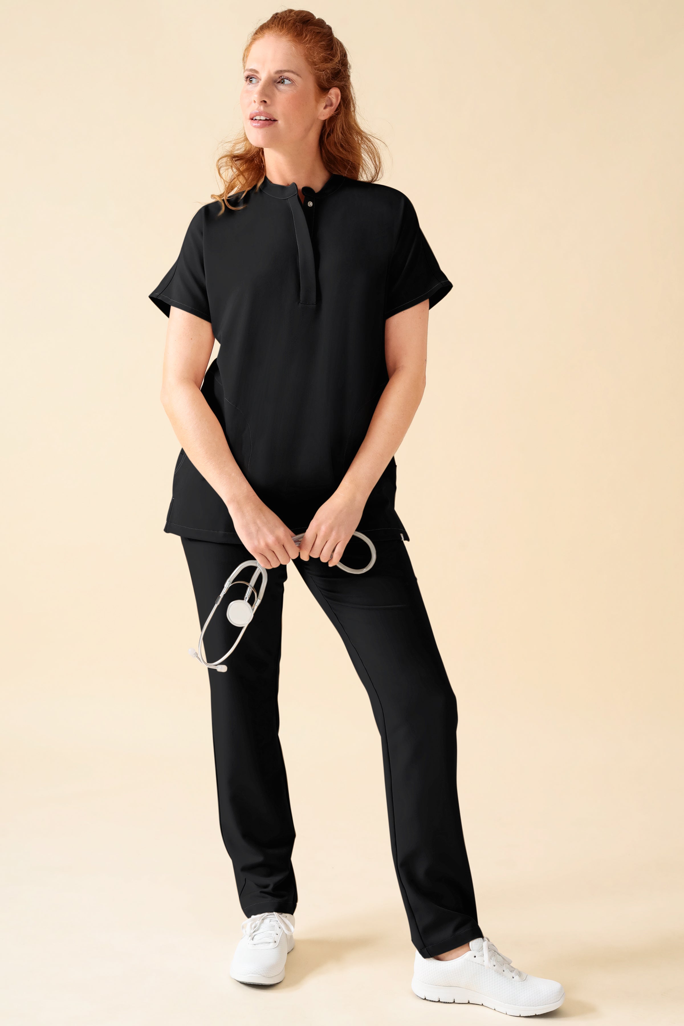 KAERE broek dames - zonder beenzak zwart, Voorzijde view Het model is 175 cm lang en draagt maat S