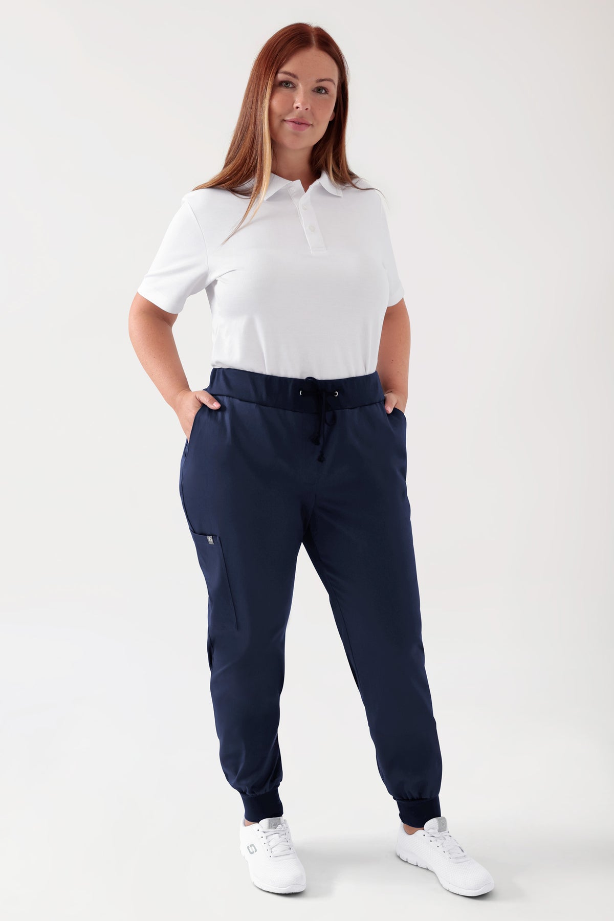 COMFY FLEX broek dames - jogpants navy, Voorzijde view Het model is 173 cm lang en draagt maat XL