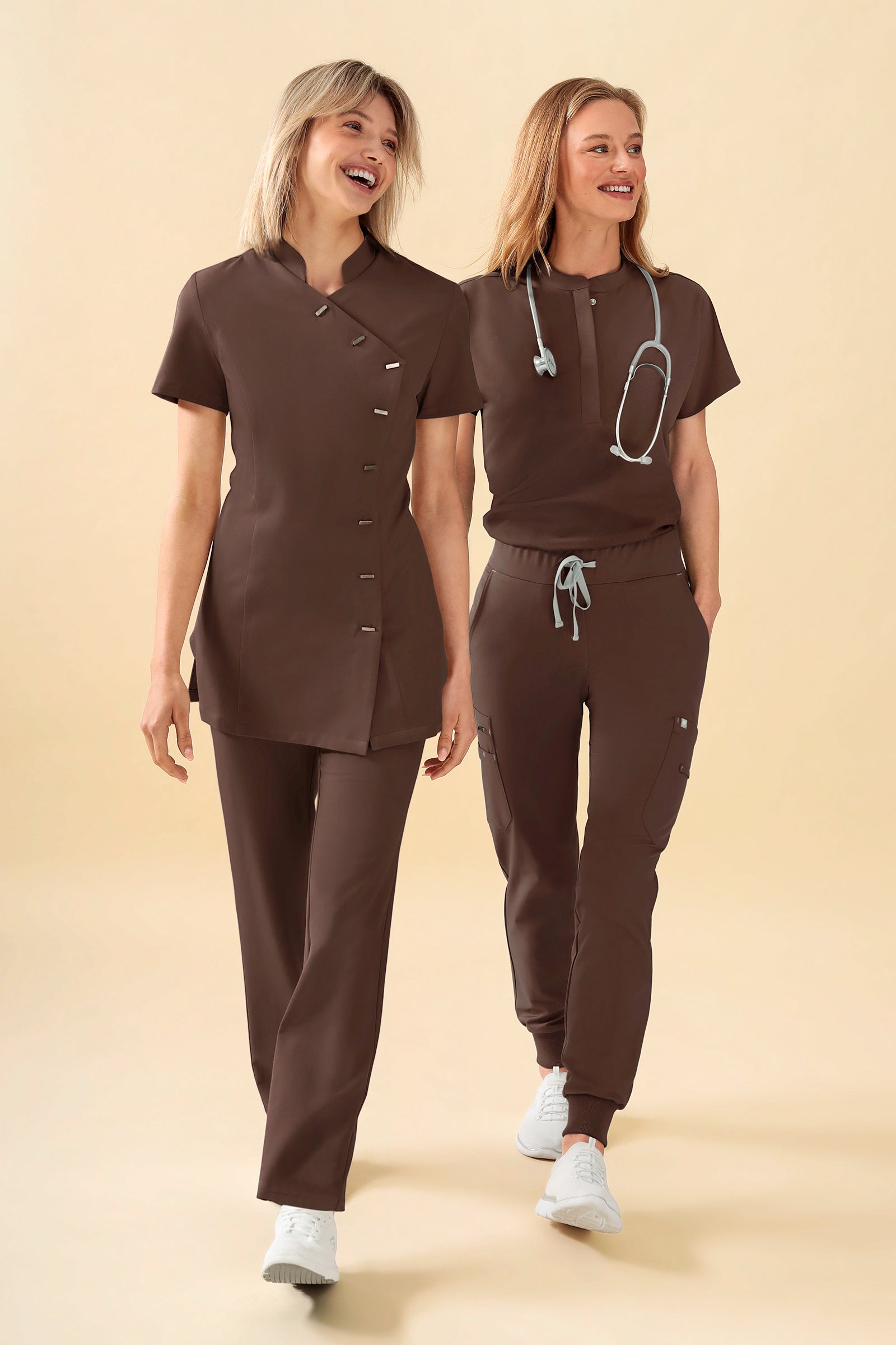 KAERE tuniek dames - asymetrische knoopsluiting coffee, Voorzijde view