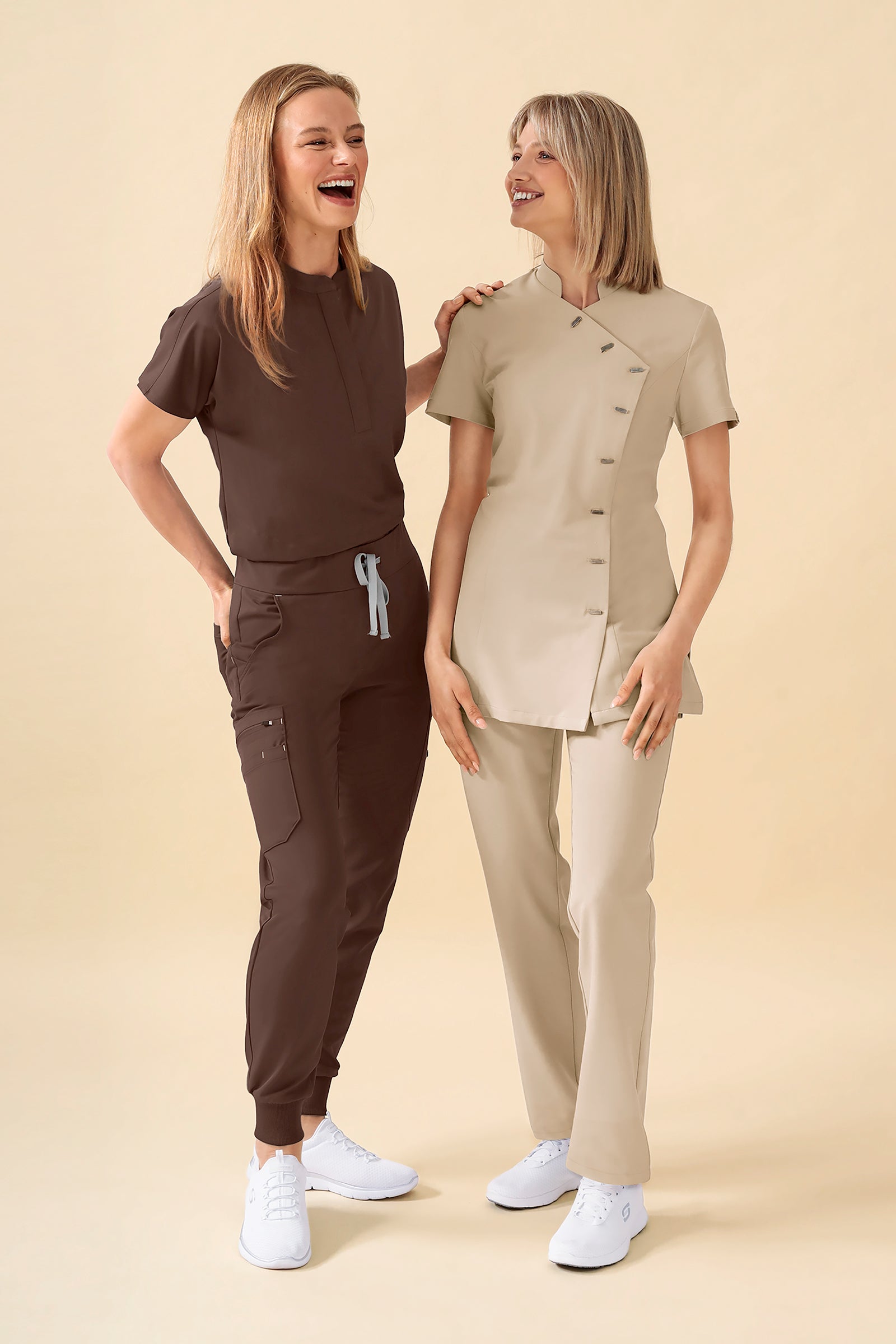 KAERE tuniek dames - asymetrische knoopsluiting zand