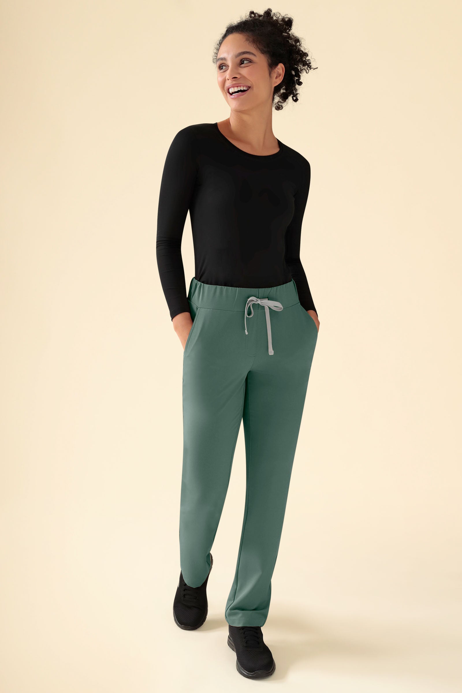 KAERE broek dames - zonder beenzak donkergroen, Voorzijde view Het model is 176 cm lang en draagt maat S
