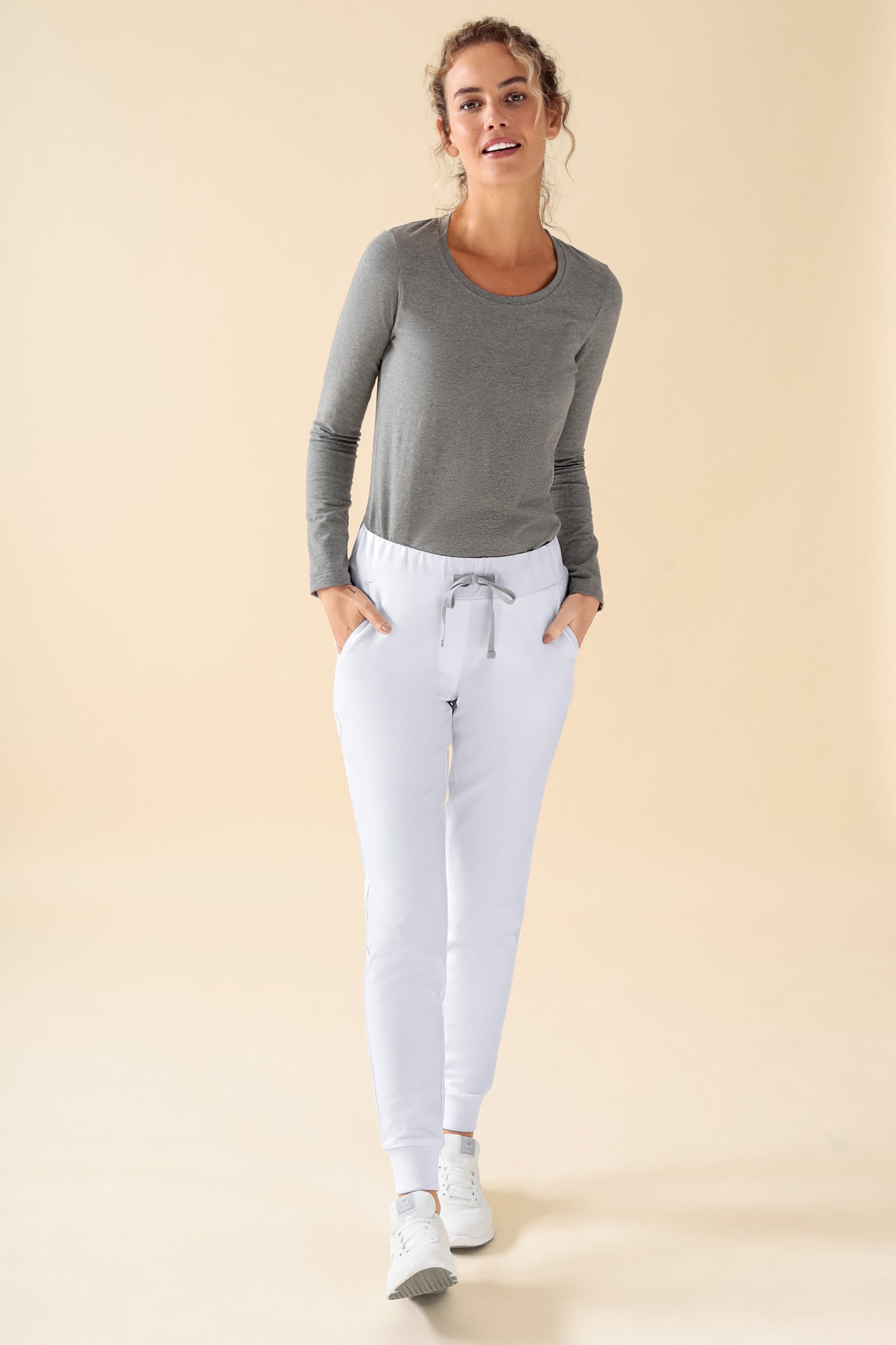 KAERE broek dames - zoom met elastische boord zonder beenzak wit, Voorzijde view Het model is 180 cm lang en draagt maat S