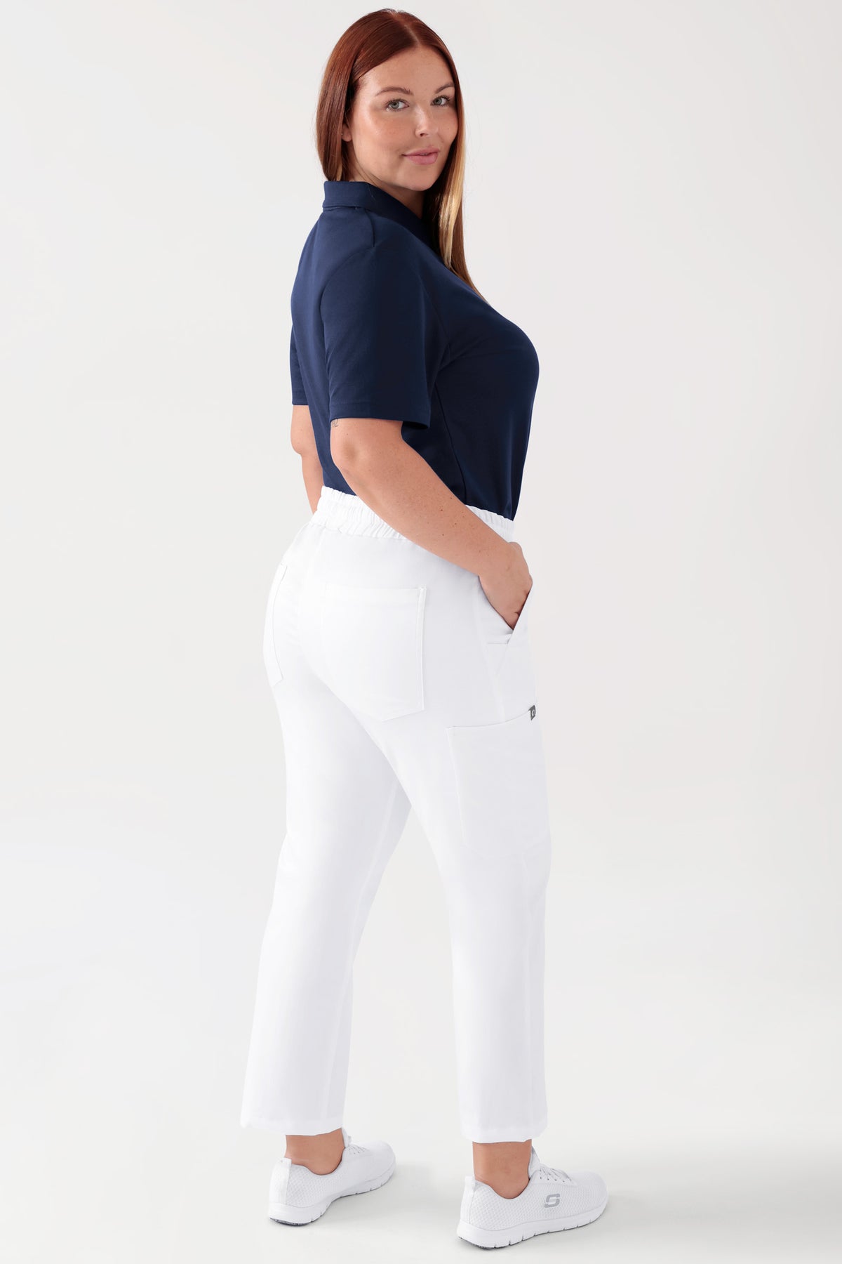 COMFY FLEX Stretch broek Unisex - 7/8 Lengte wit, Achterzijde view Het model is 173 cm lang en draagt maat L