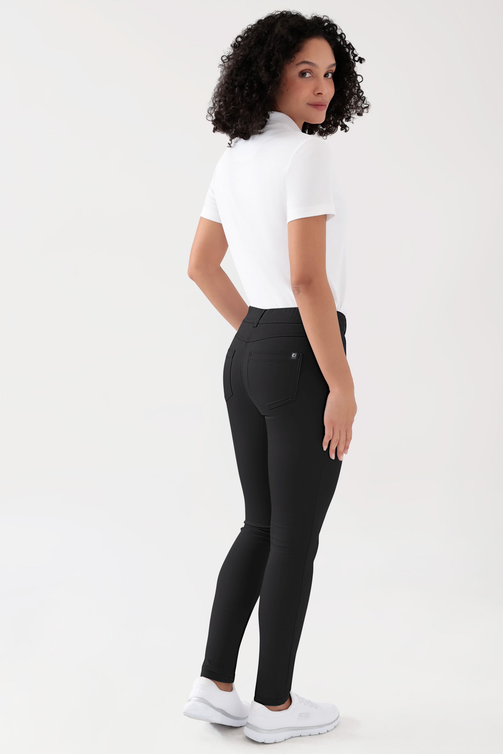 COMFY FLEX 5-pocket broek dames - slanke pijp zwart, Achterzijde view Het model is 176 cm lang en draagt maat 36