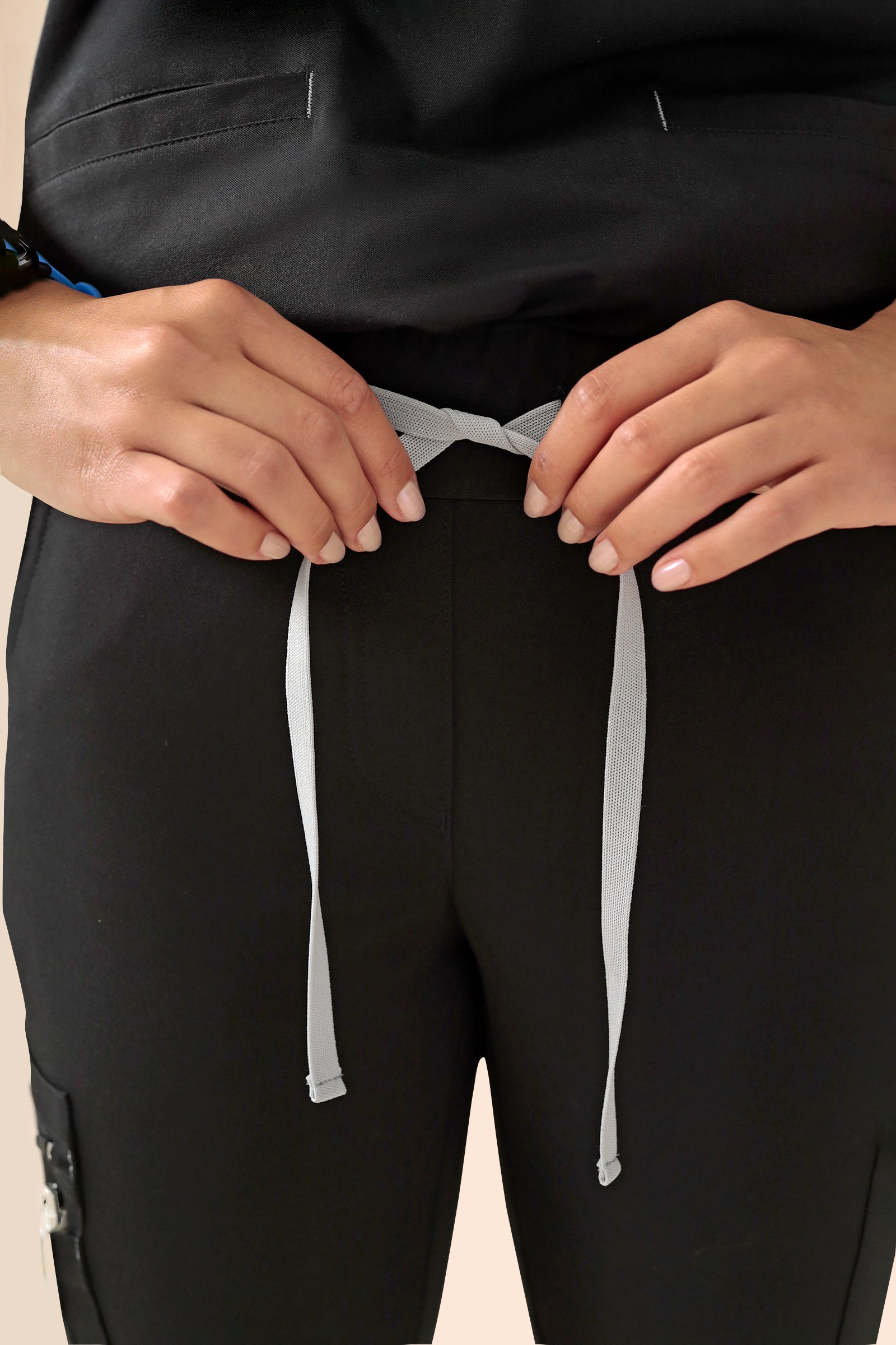 KAERE broek dames - zoom met elastische boord korte maat met beenzak zwart