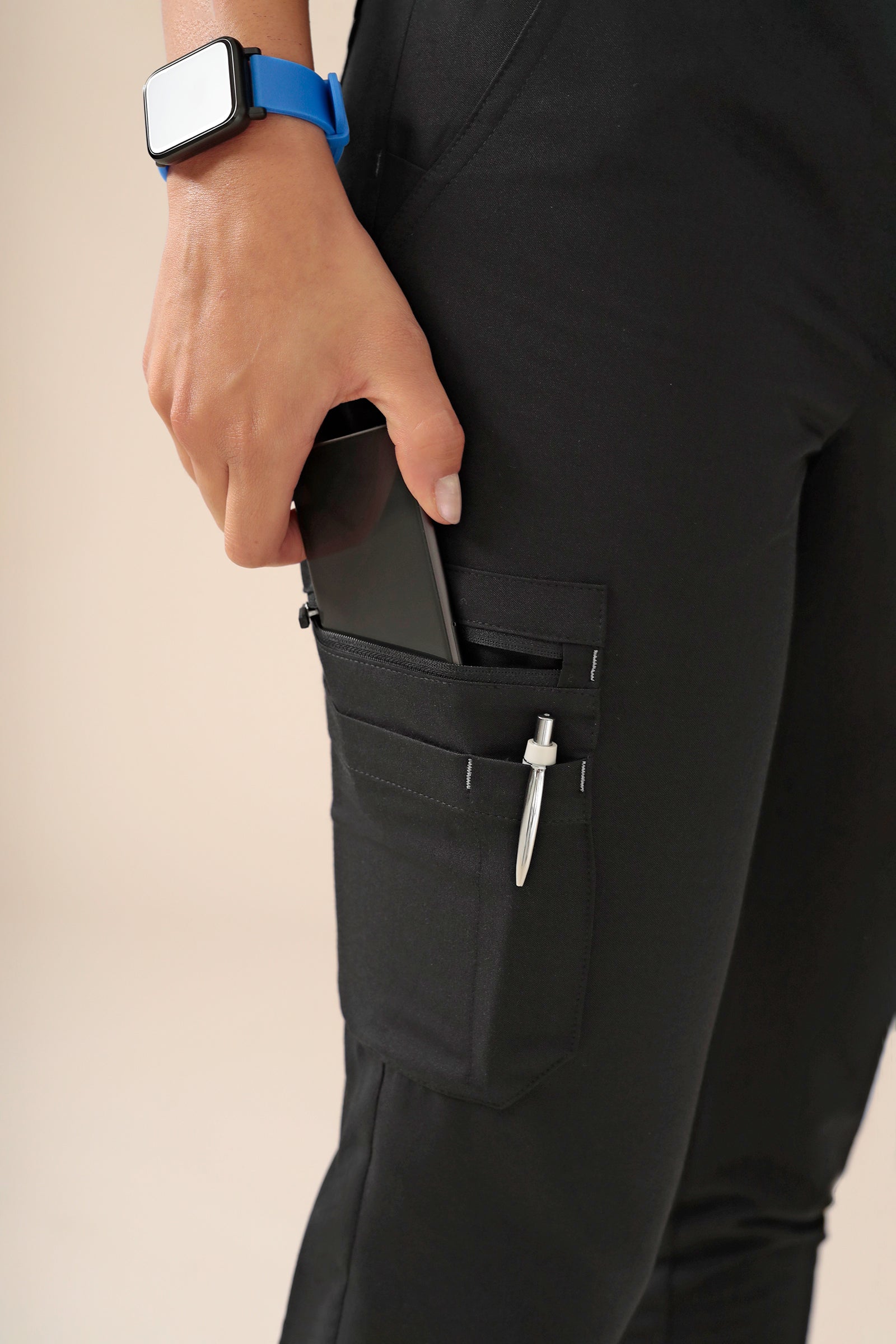 KAERE broek dames - zoom met elastische boord korte maat met beenzak zwart