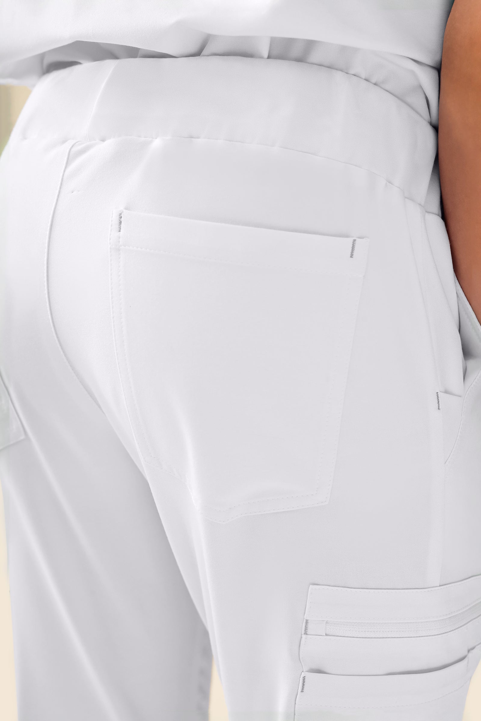 KAERE broek heren - zoom met elastische boord en beenzak wit