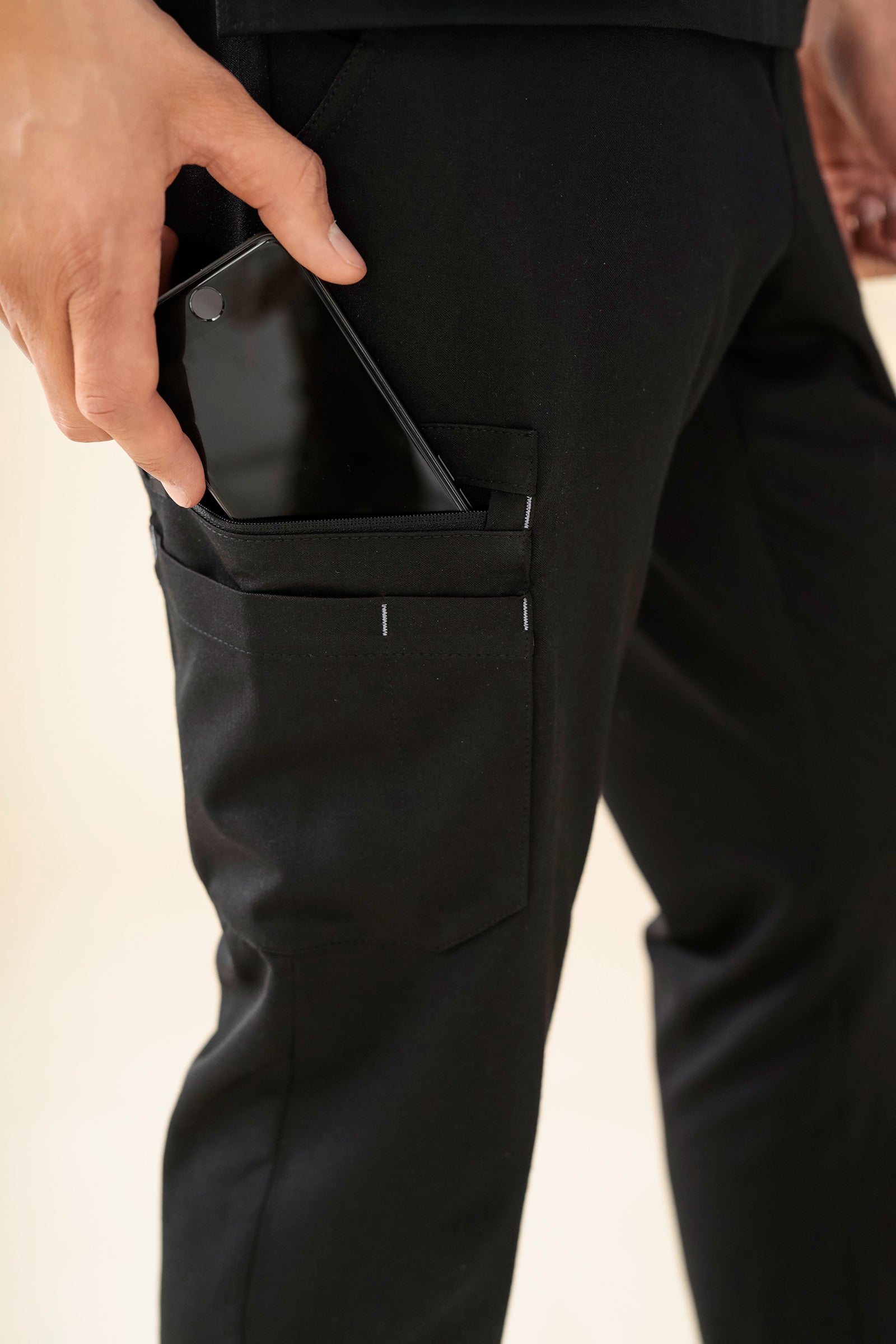 KAERE broek heren - zoom met elastische boord en beenzak zwart