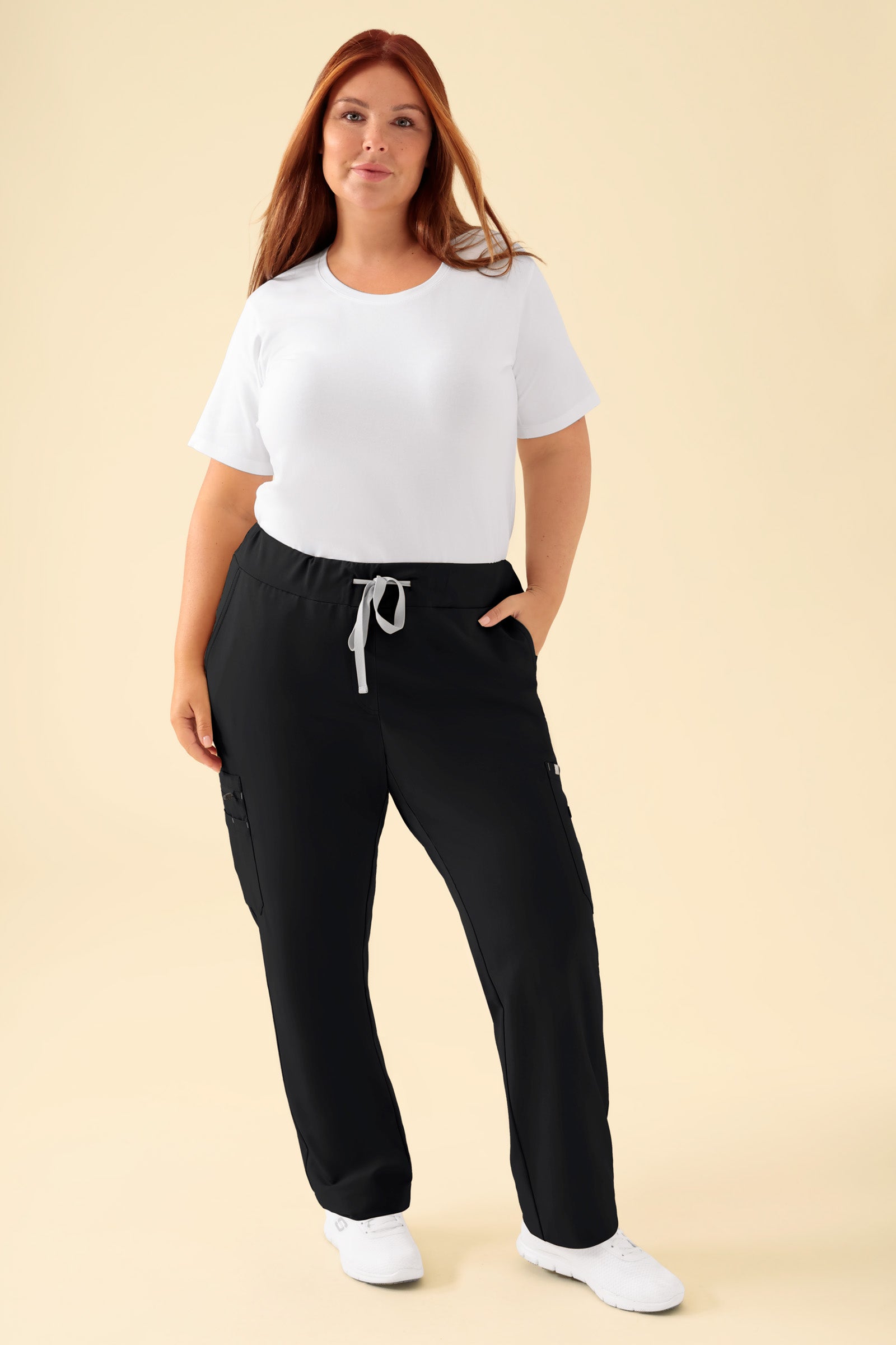 KAERE broek dames - met beenzak zwart, Voorzijde view Het model is 173 cm lang en draagt maat XL