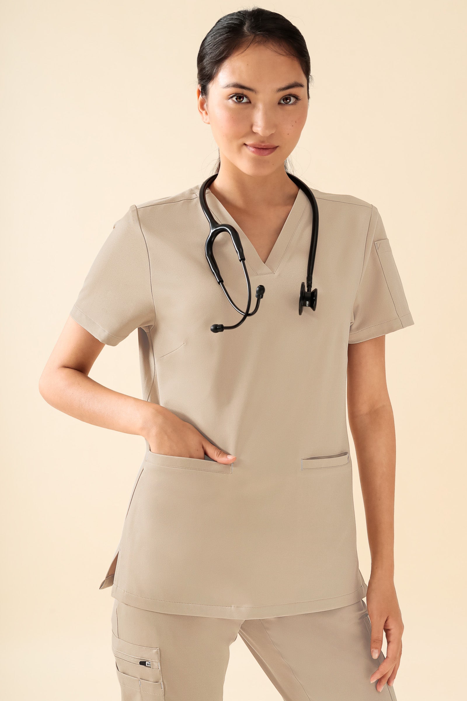 KAERE oversteektuniek dames - V-hals zand