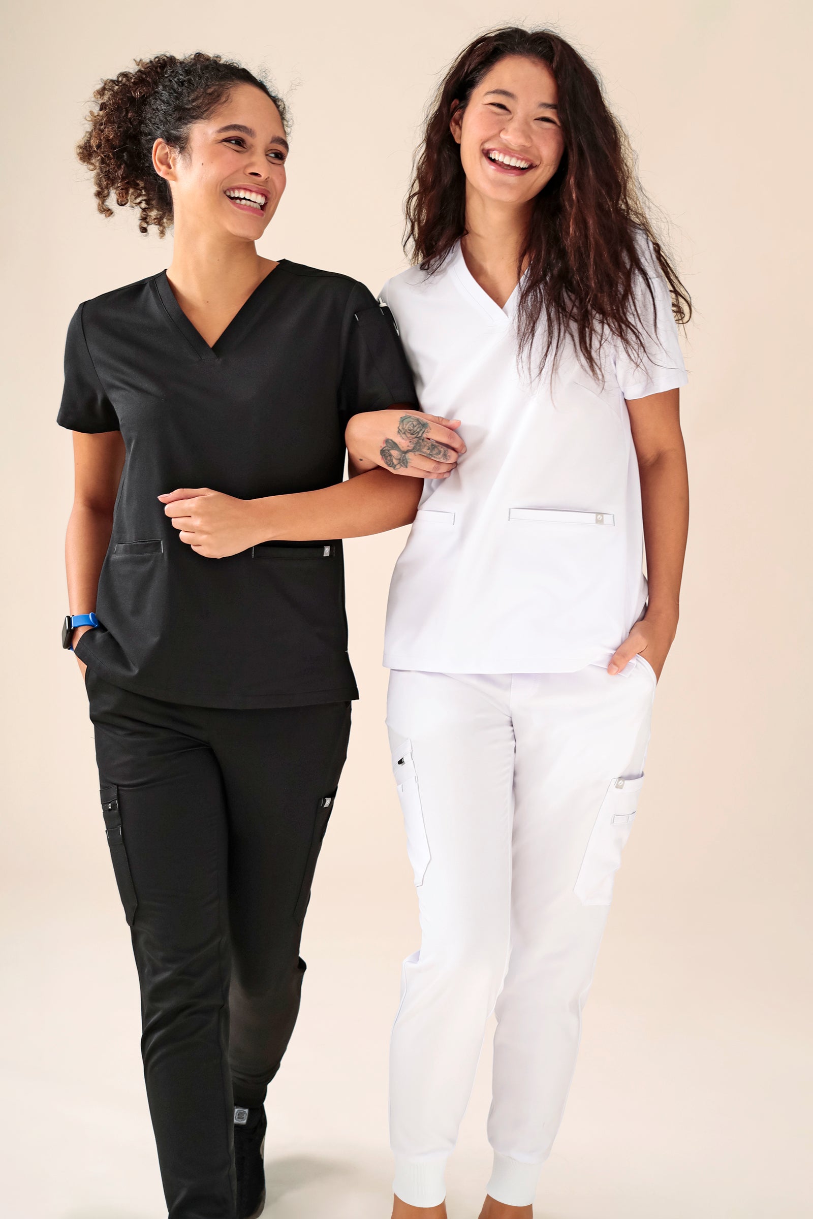 KAERE oversteektuniek dames - V-hals wit, Voorzijde view 