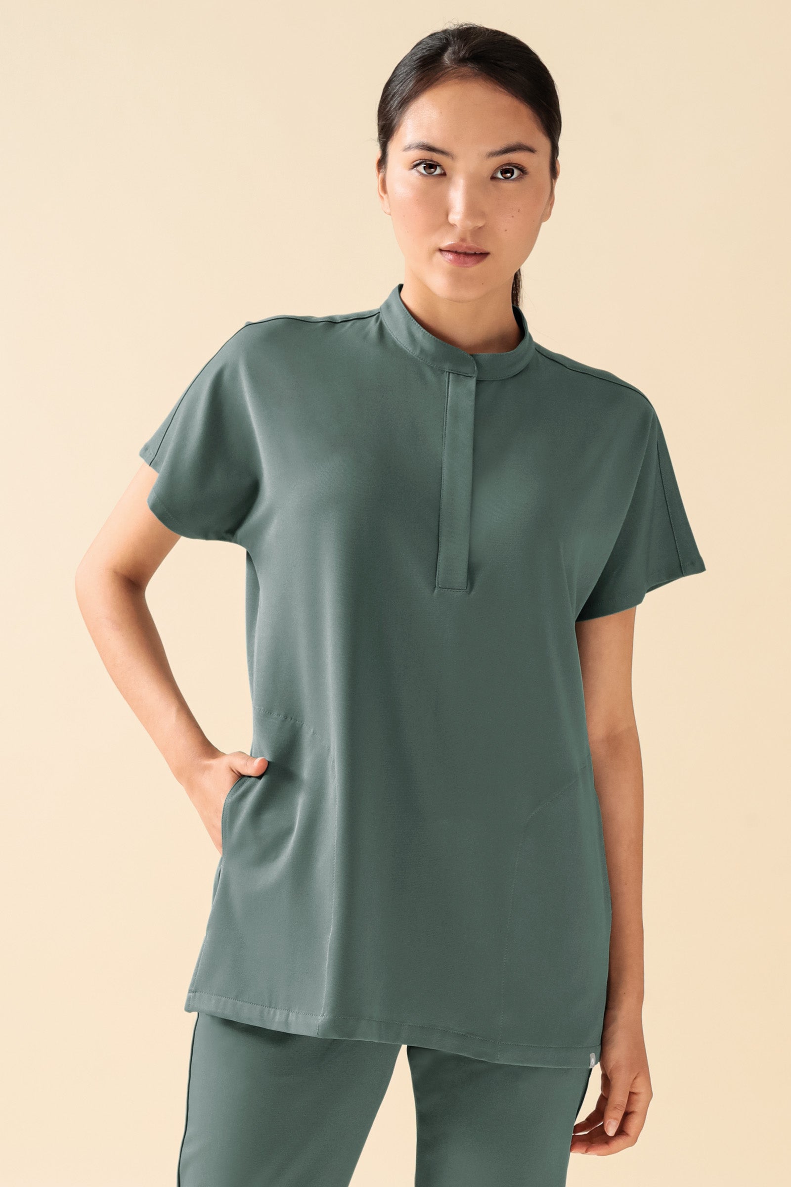 KAERE dames oversteektuniek - opstaande kraag donkergroen